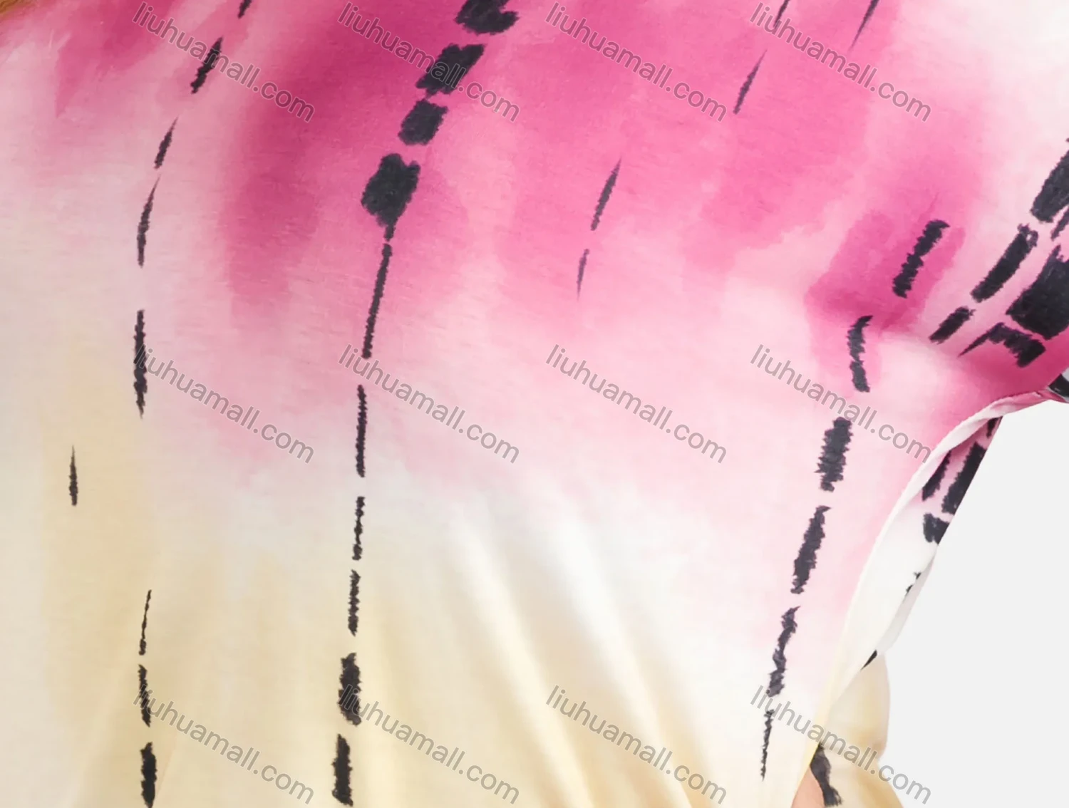 Wholesale Women's Plus Size V-Neck Top & Skinny Bermuda Shorts Tie Dye Set With Mask 4969# - Liuhuamall