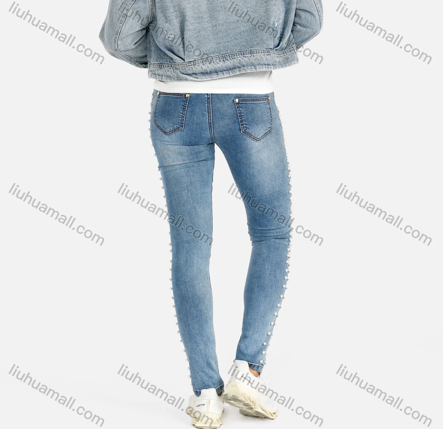 Wholesale Women's Casual Long Sleeve Letter Print Button Down Distressed Crop Denim Jacket - Liuhuamall