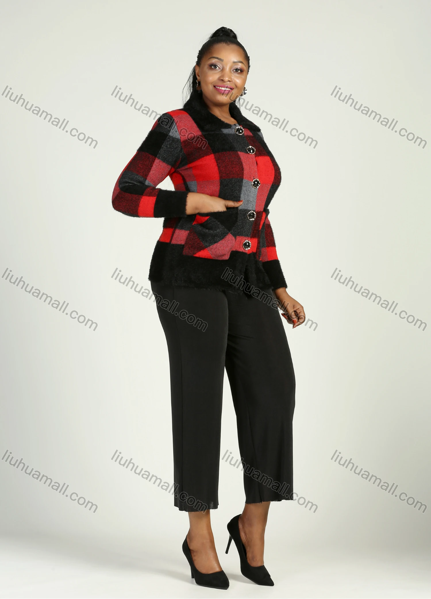 Wholesale Women's Button Front Plaid Collared Casual Knitted Coat With Patch Pocket - Liuhuamall