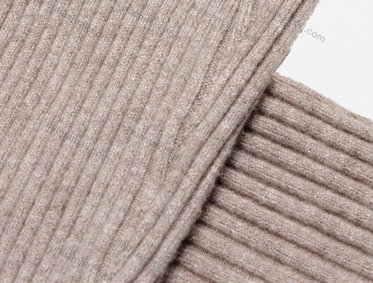 Wholesale Women's Rolled Neck Long Sleeve Crop Sweater - Liuhuamall