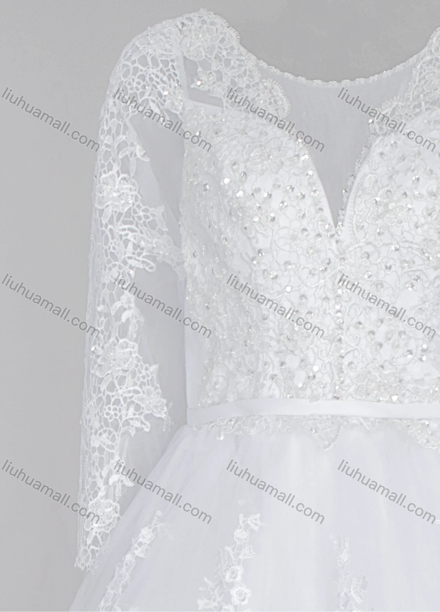 Wholesale Women's Glamorous Embroidery Sweetheart Sequin Appliques Corset Bodice Classic Tulle Wedding Dress - Liuhuamall