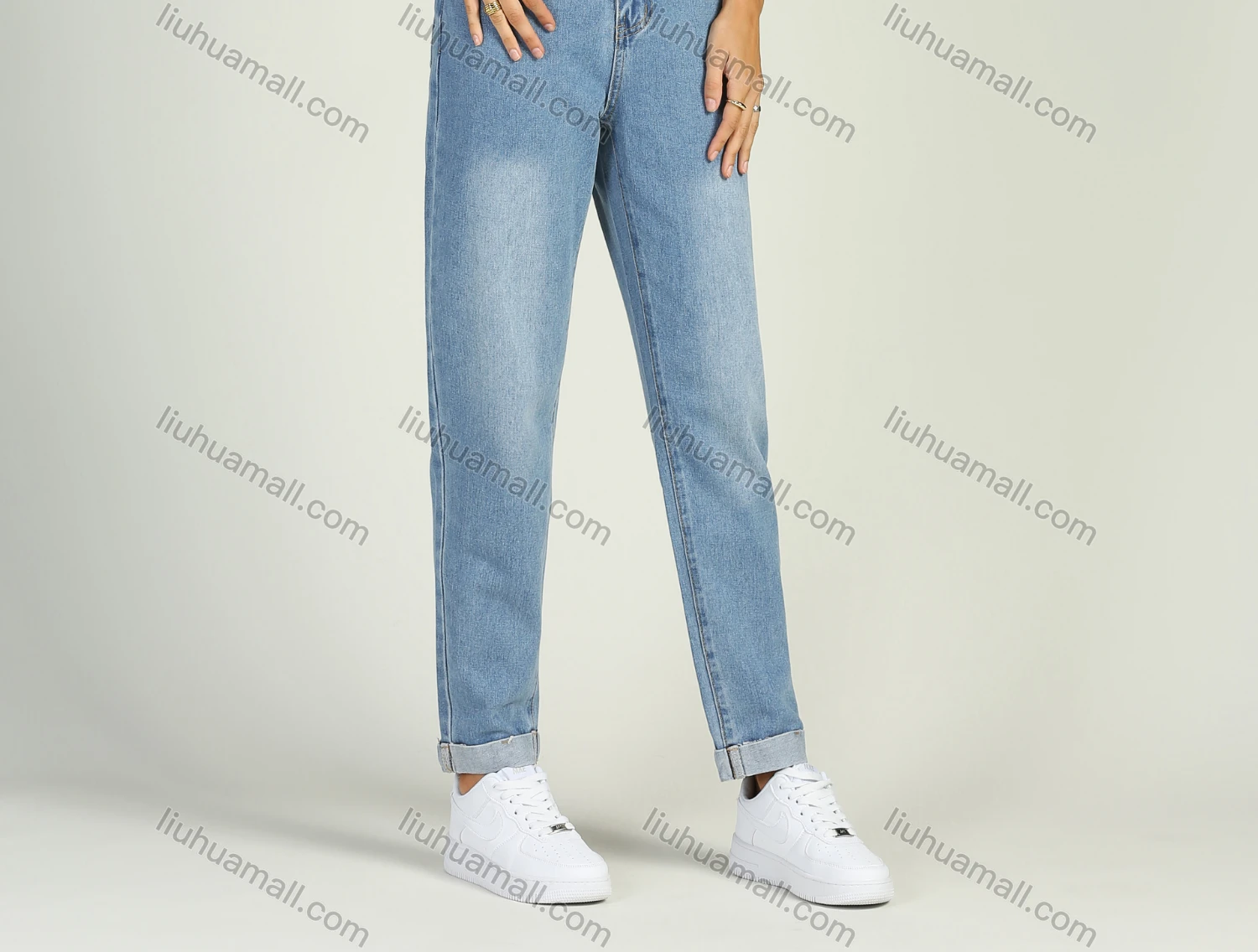 Wholesale Women's Casual Light Blue Fold Hem Button Zip Fly Pockets Jeans - Liuhuamall
