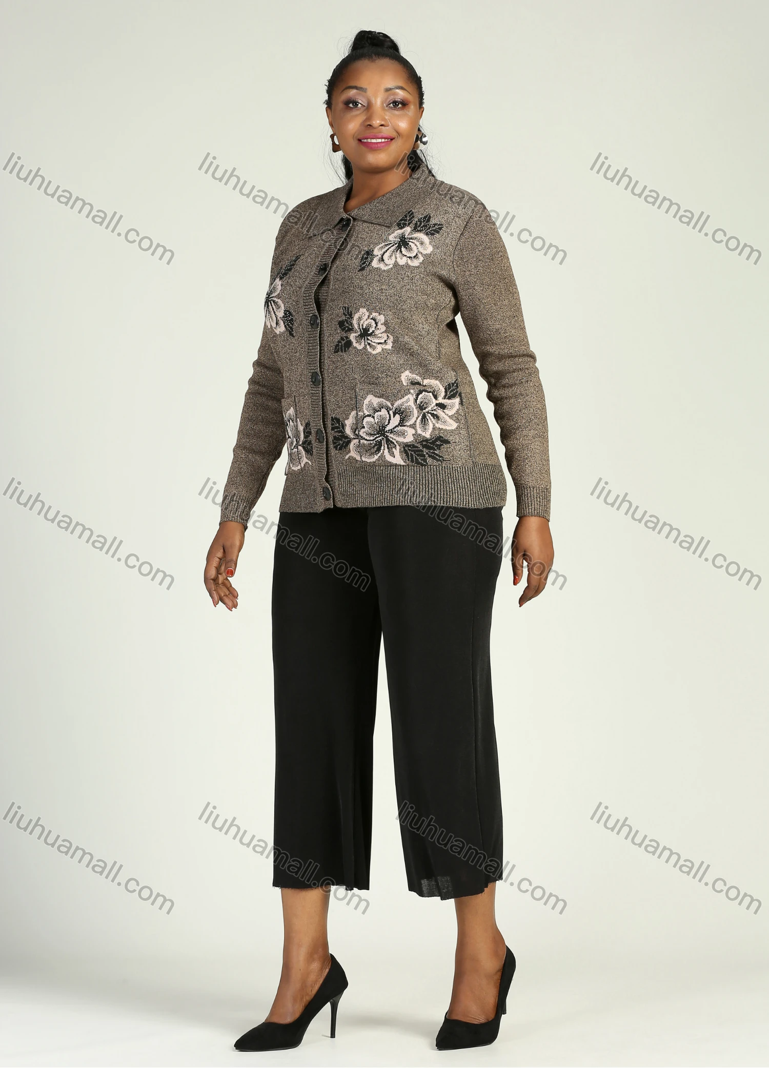 Wholesale Women's Collared Button Front Dual Pockets Floral Casual Knitted Coat - Liuhuamall