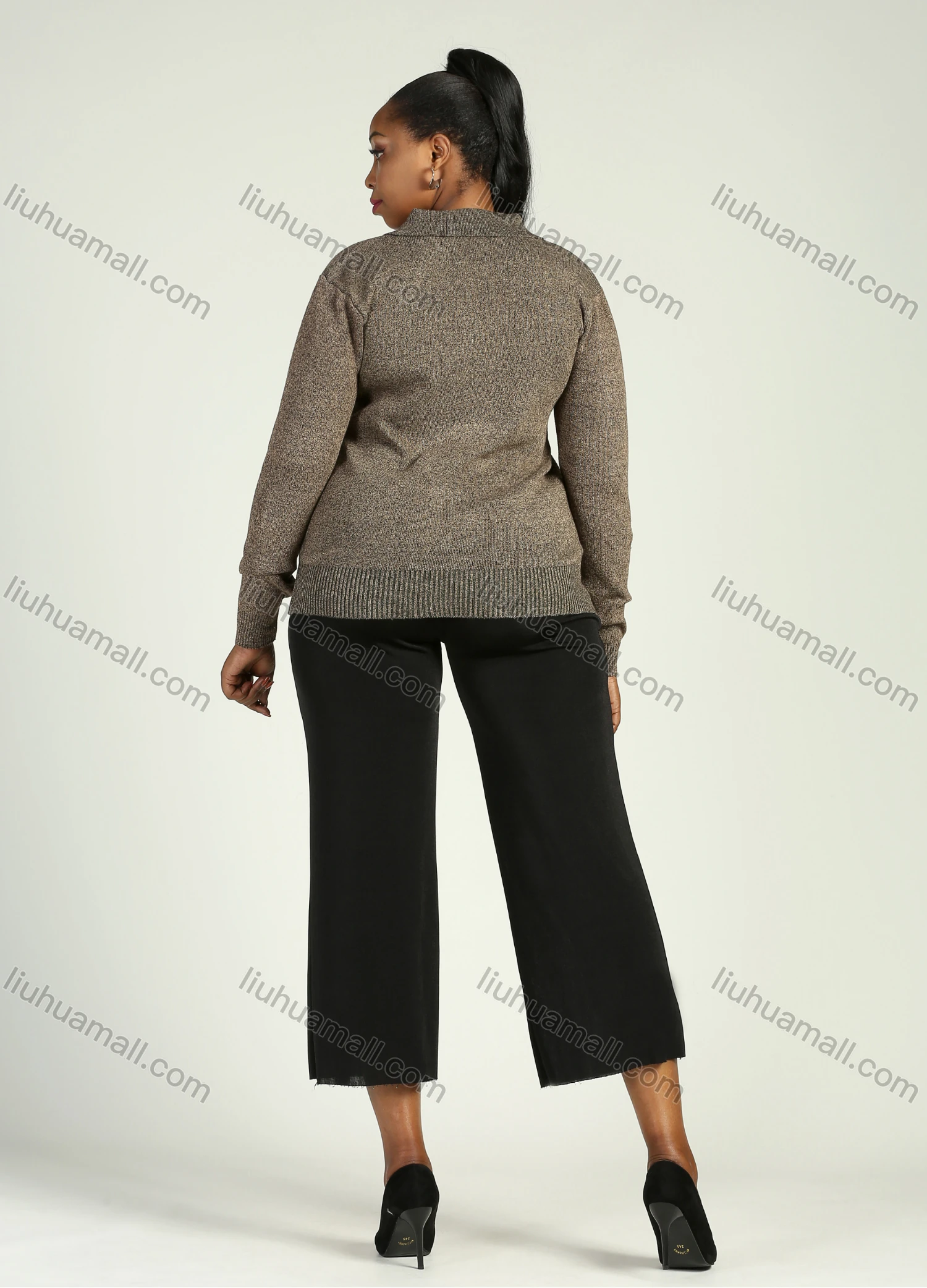 Wholesale Women's Collared Button Front Dual Pockets Floral Casual Knitted Coat - Liuhuamall