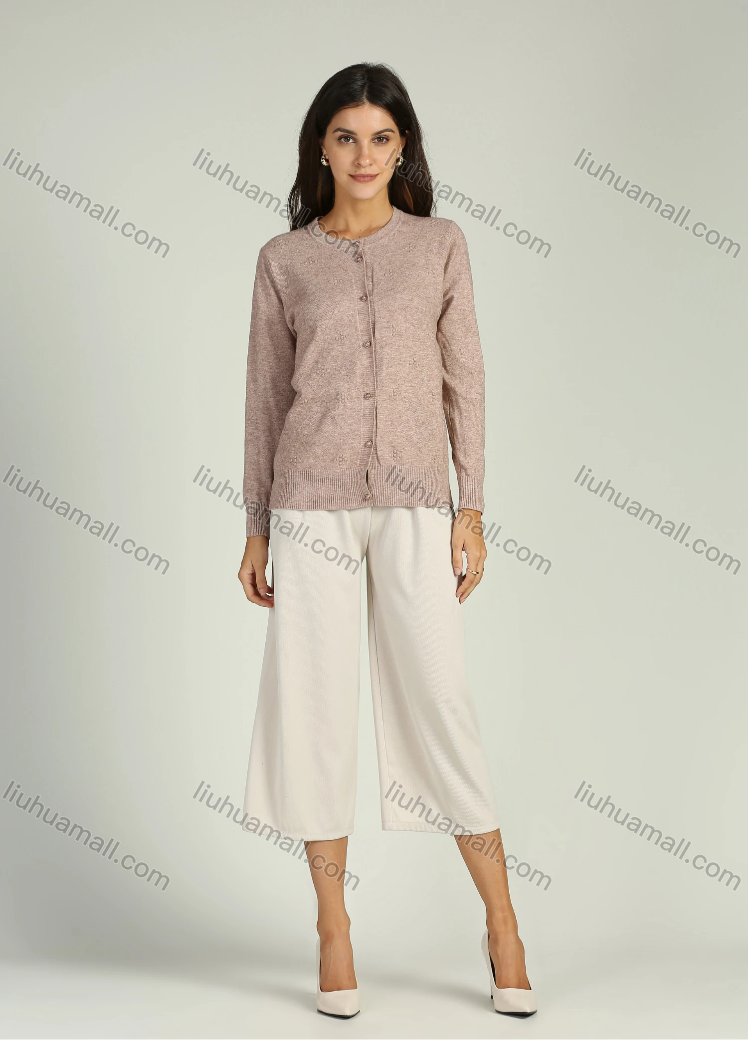 Wholesale Women's Basics Button Front Plain Long Sleeve Cardigan - Liuhuamall