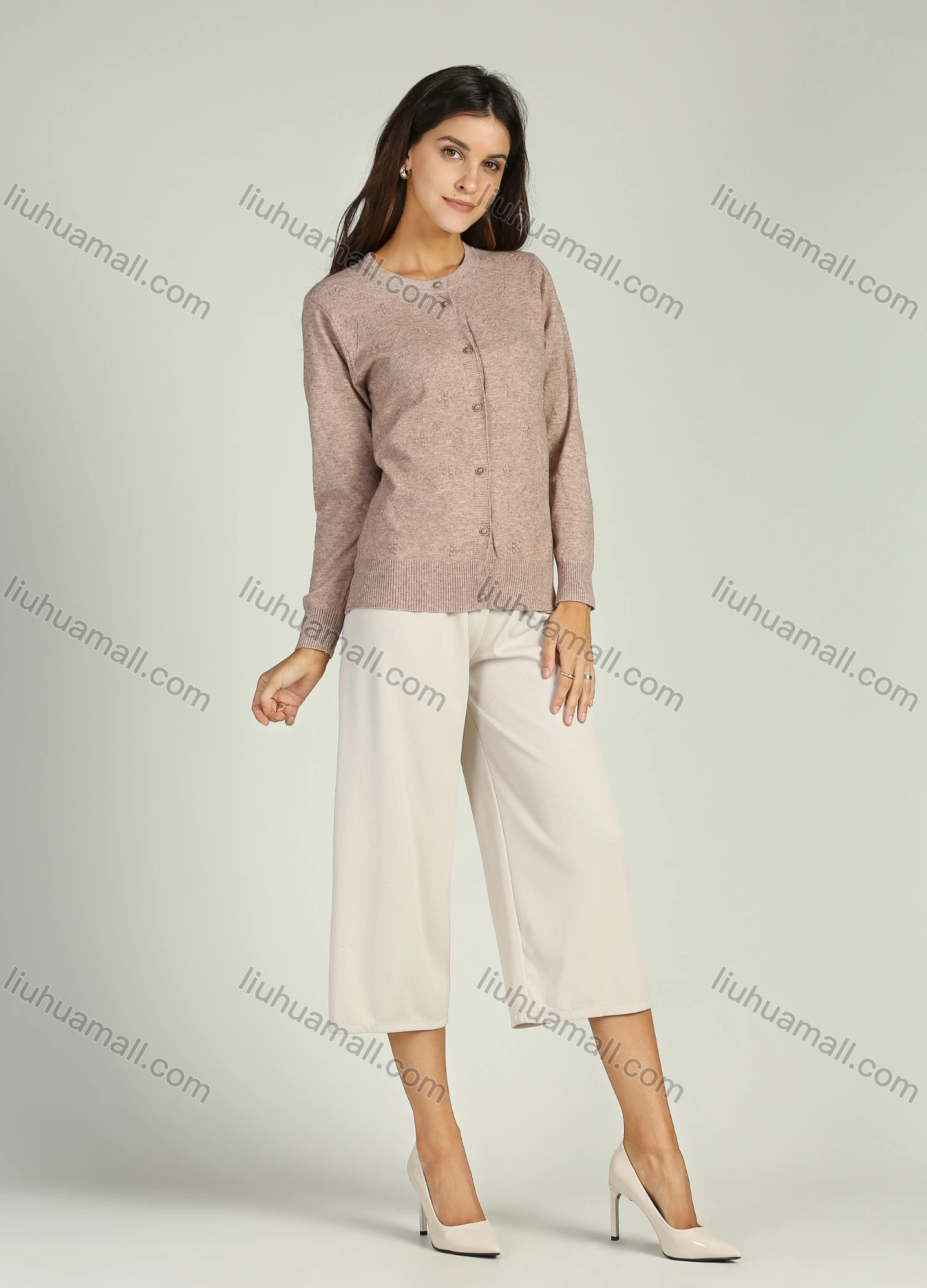 Wholesale Women's Basics Button Front Plain Long Sleeve Cardigan - Liuhuamall