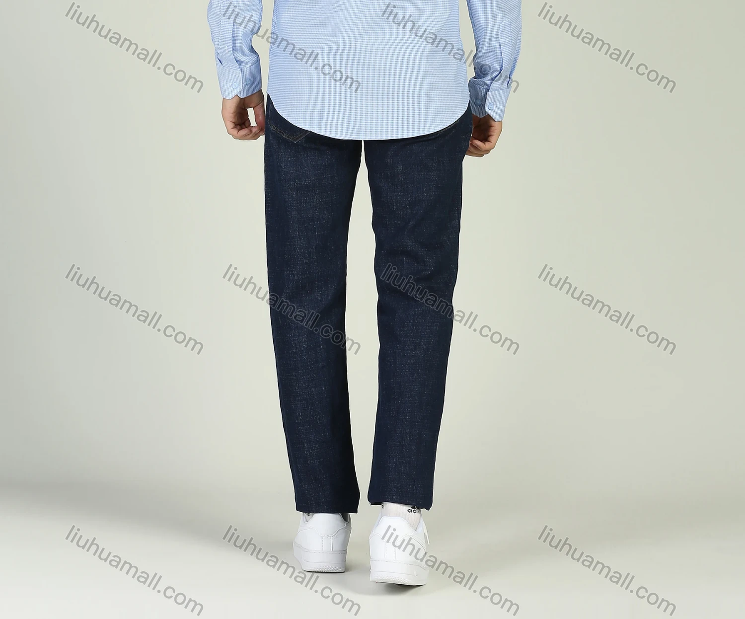 Wholesale Men's Casual Straight Leg Plain Jeans - Liuhuamall