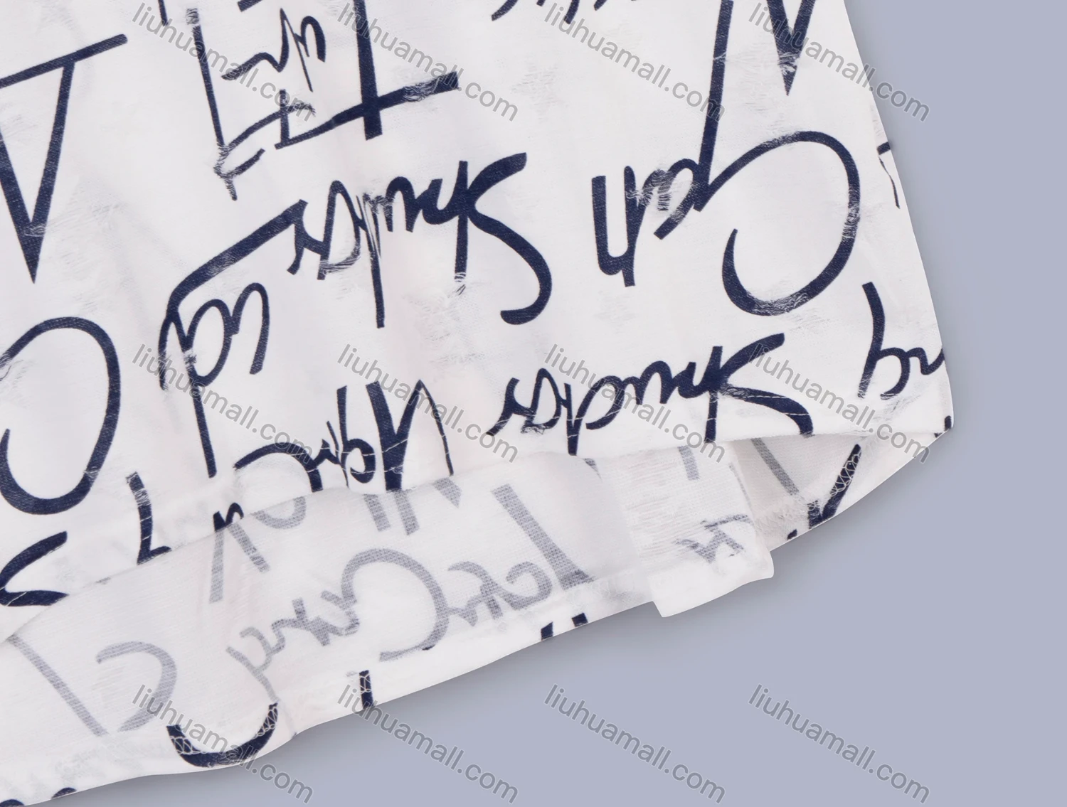 Wholesale Women's Summer Graffiti Print Round Neck Drop Shoulder Tee - Liuhuamall