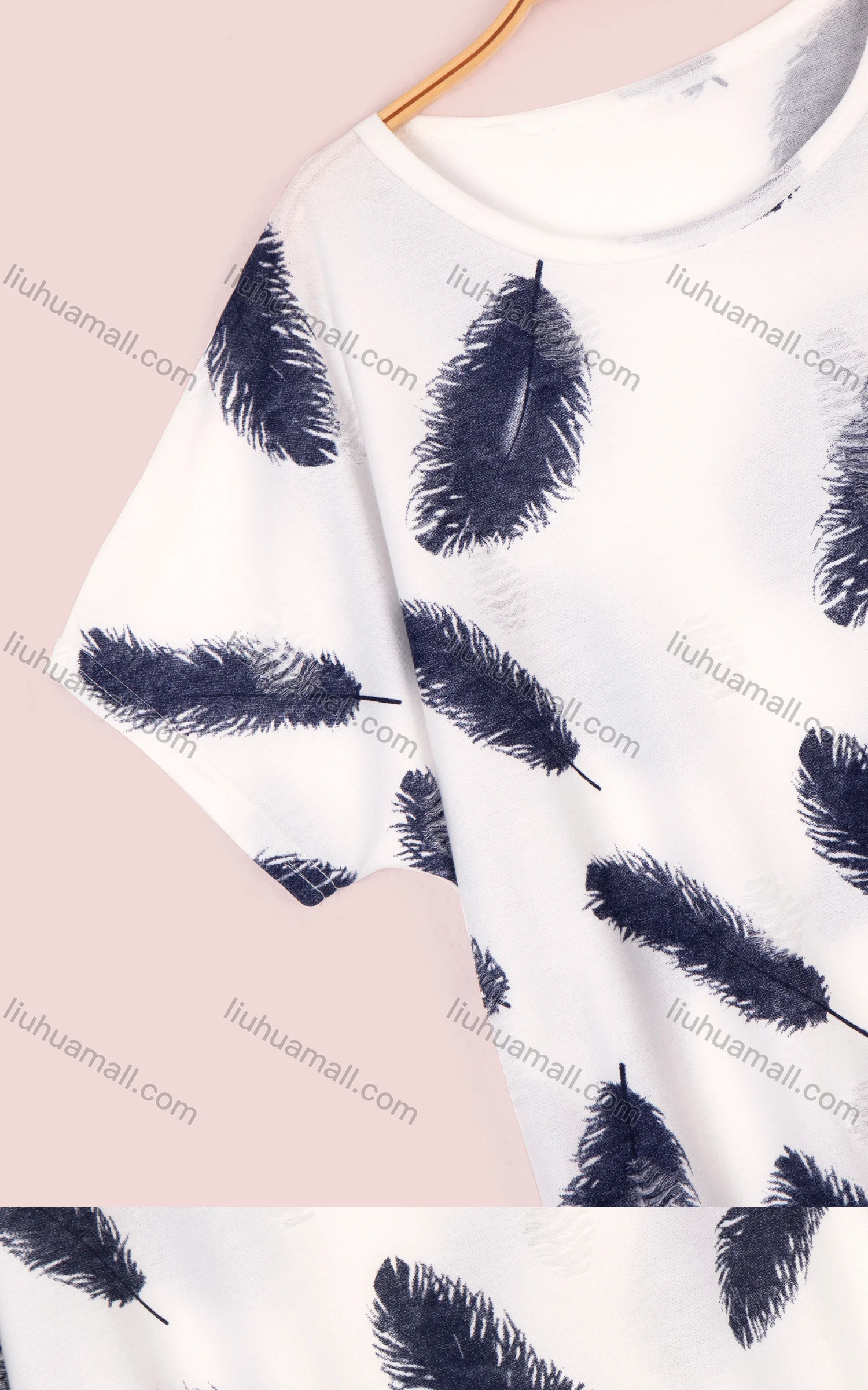 Wholesale Women's Casual Short Sleeve Feather Print Round Neck Tee - Liuhuamall