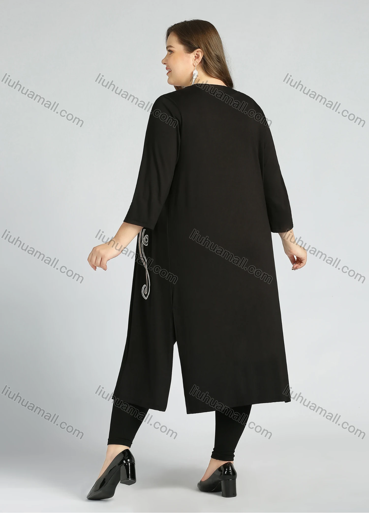 Wholesale Women's Plus Size Casual 3/4 Sleeve Open Front Embroidery Cardigan - Liuhuamall