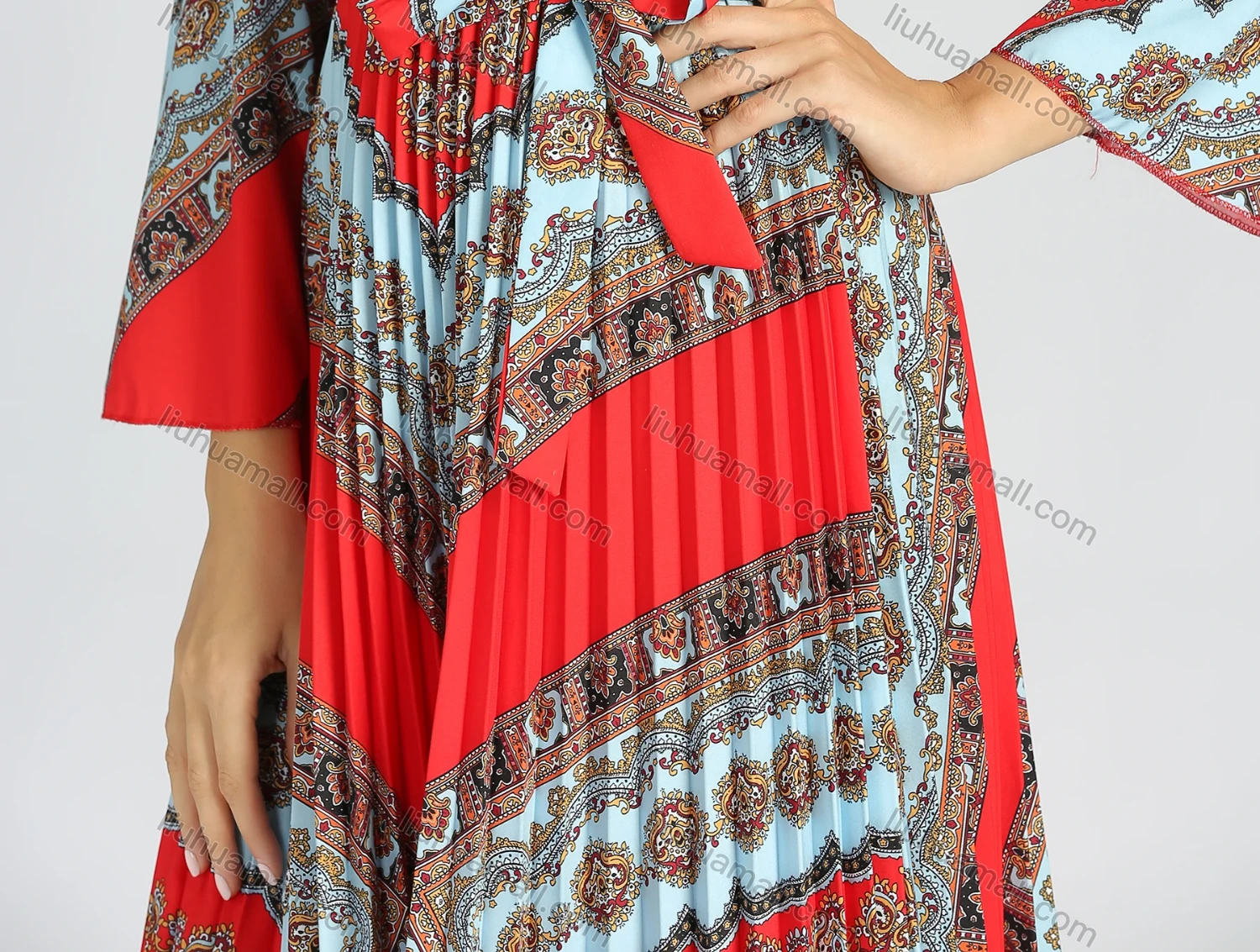 Wholesale Women's Casual Folk Art Print V-Neck A Line Pleated Wrap Dress - Liuhuamall