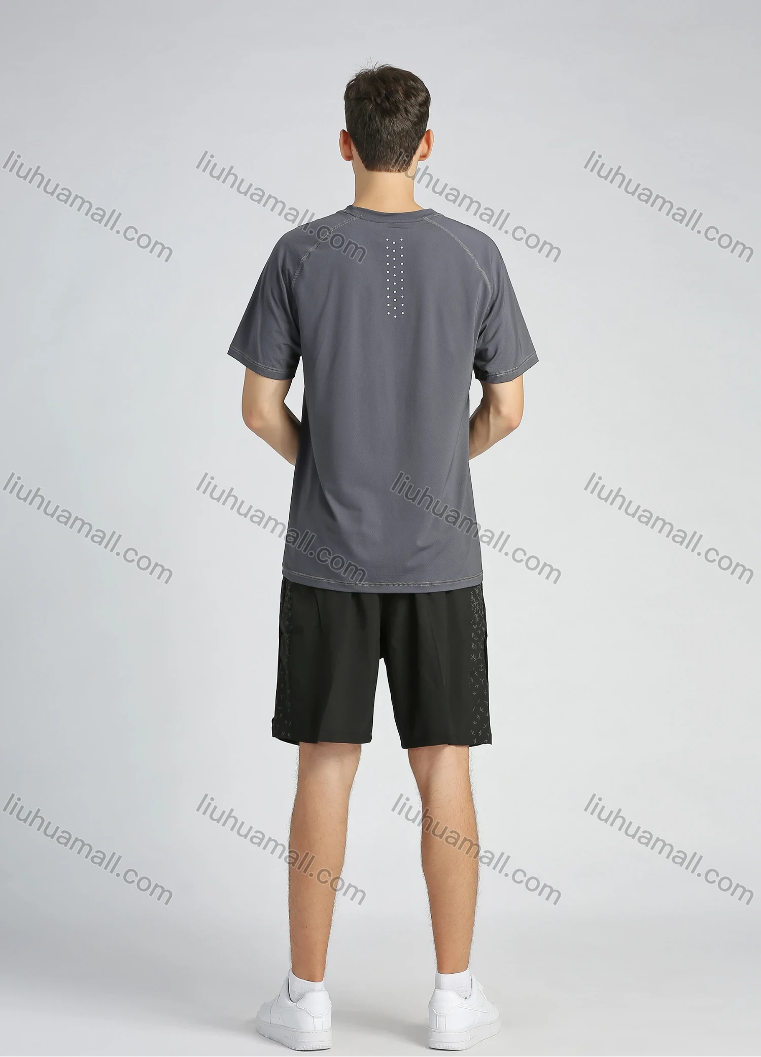 Wholesale Men's Sporty Crew Neck Short Sleeve Plain Quick-dry Breathable Athletic T-shirt - Liuhuamall