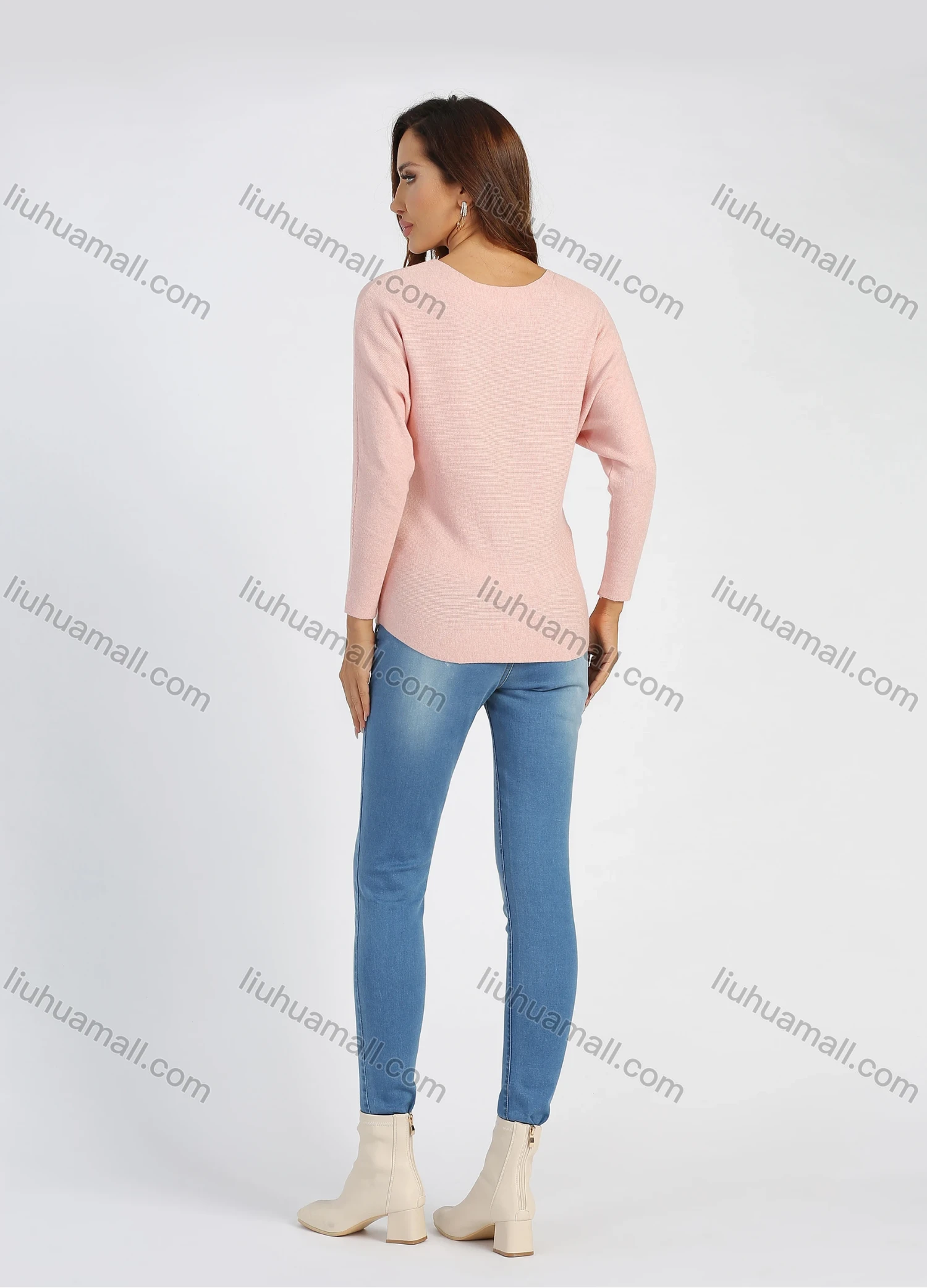 Wholesale Women's Round Neck Long Sleeve Flocking Heart Rhinestone Pullover Knit Top - Liuhuamall