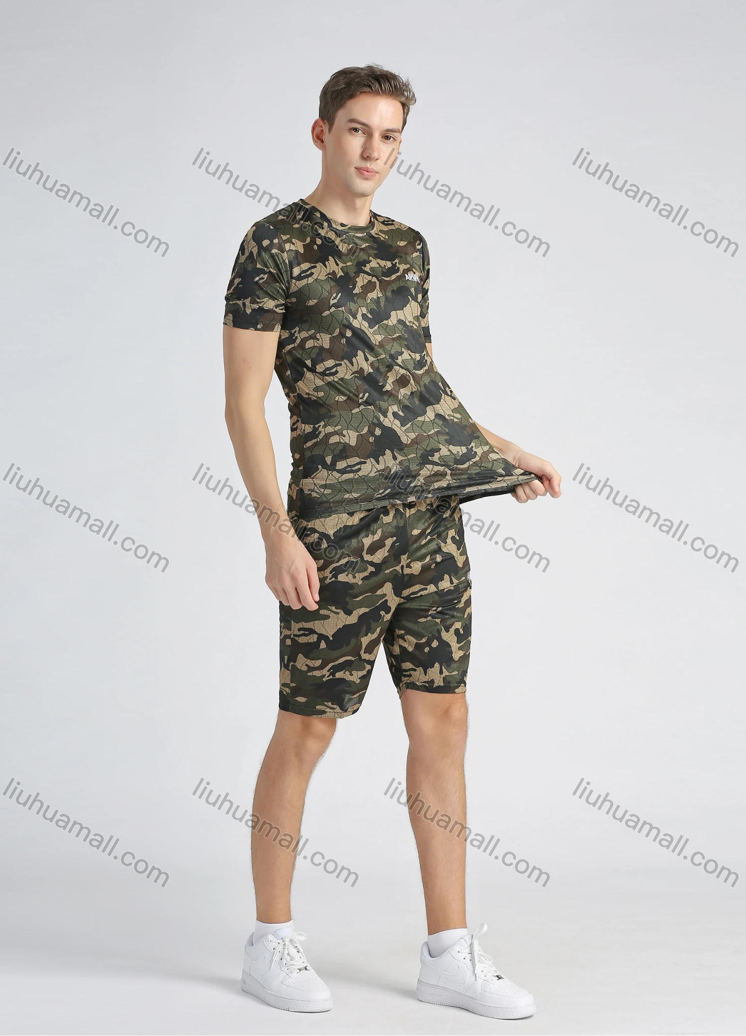 Wholesale Men's Allover Camo Print Short Sleeve T Shirt & Shorts 2 Piece Set - Liuhuamall