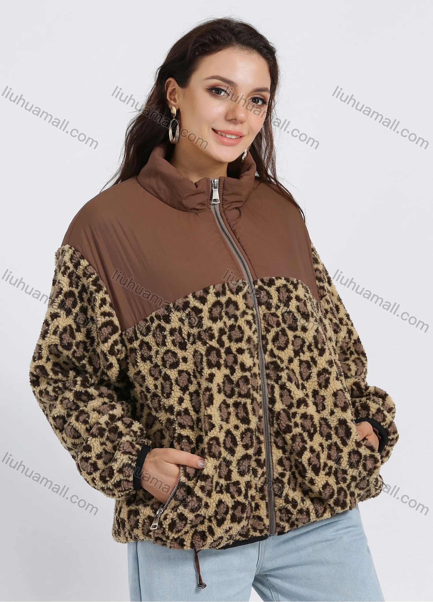 Wholesale Women's Drop Shoulder Splicing Stand Collar Zipper Leopard Teddy Coat - Liuhuamall