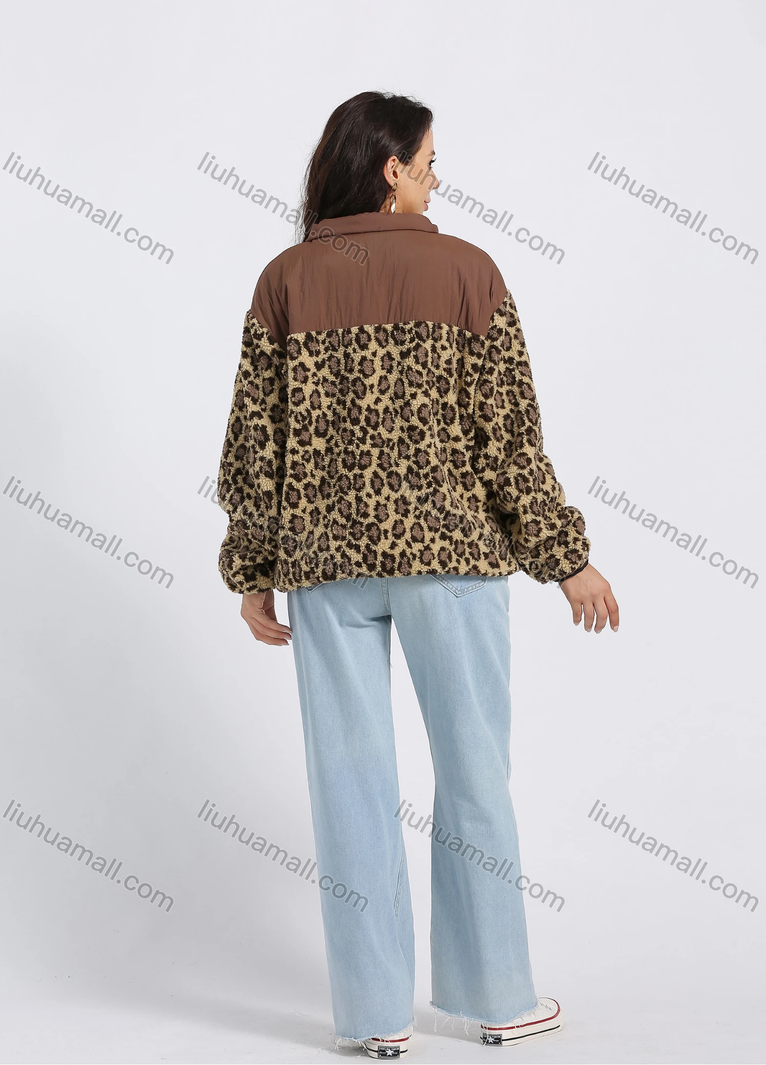 Wholesale Women's Drop Shoulder Splicing Stand Collar Zipper Leopard Teddy Coat - Liuhuamall