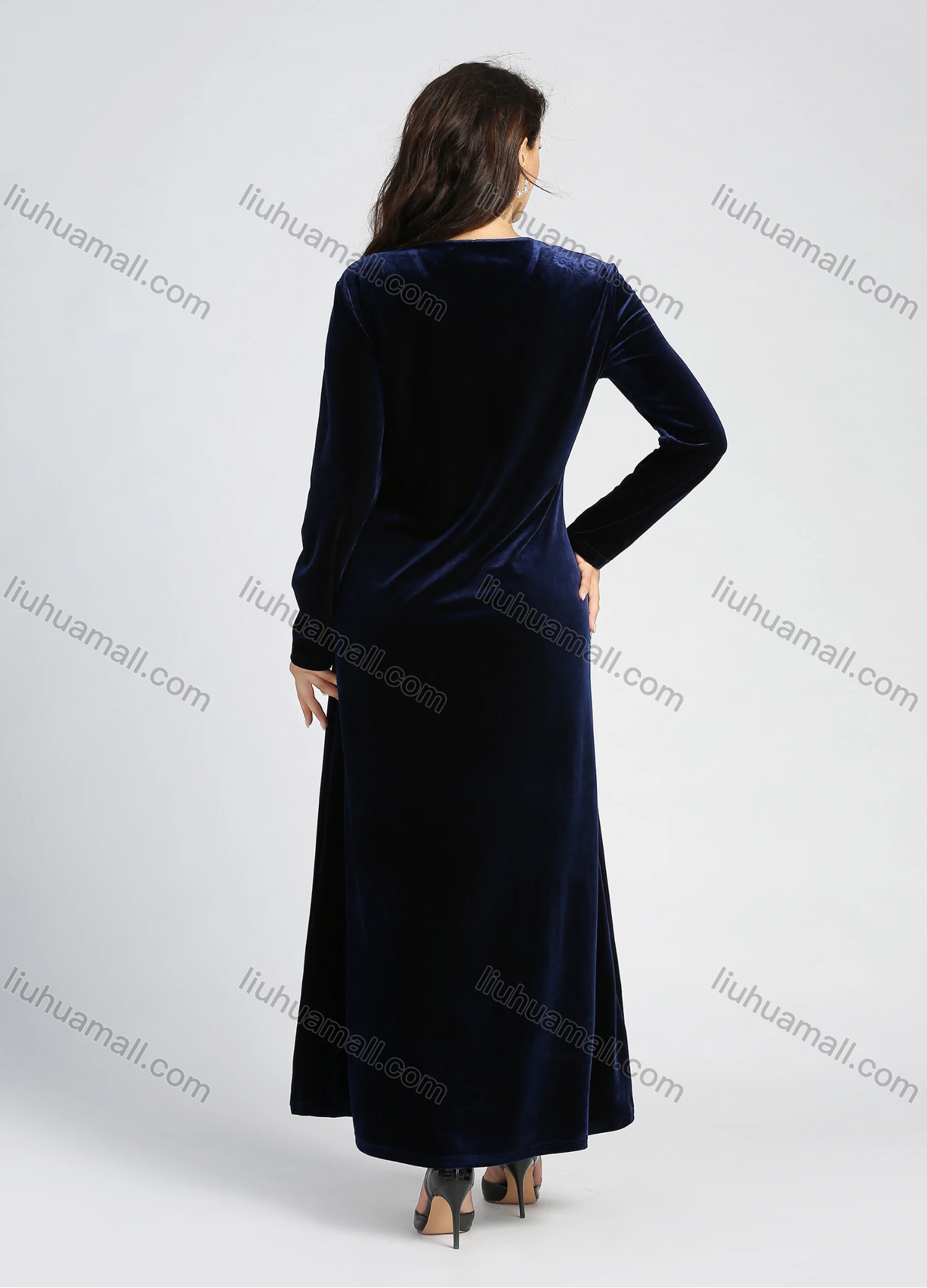 Wholesale Women's Elegant Velvet Round Neck Long Sleeve Embroidery Sequin Maxi Dress - Liuhuamall