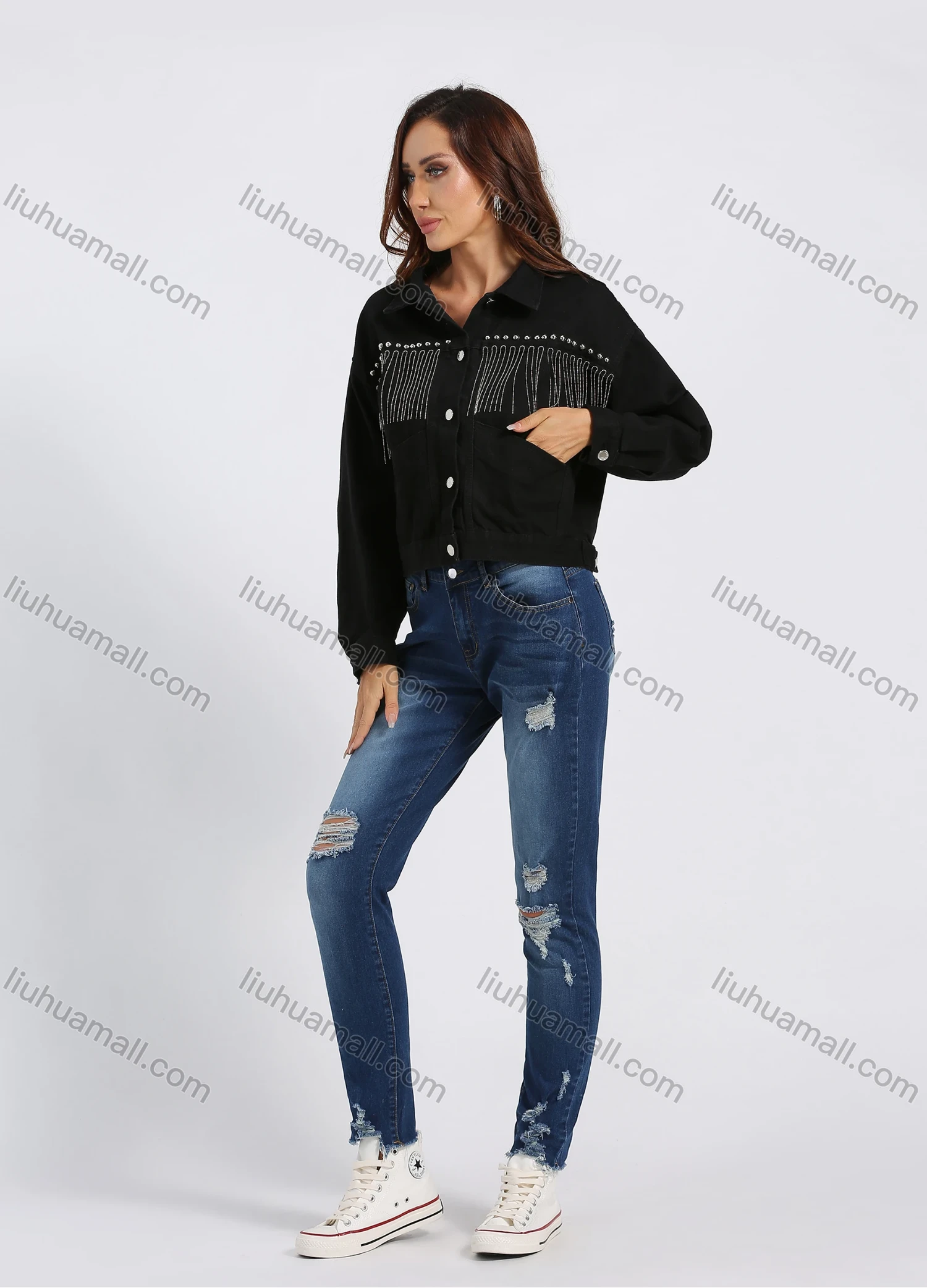 Wholesale Women's Fashion Plain Tassel Rhinestone Rivets Decor Cowgirl Crop Denim Jacket - Liuhuamall