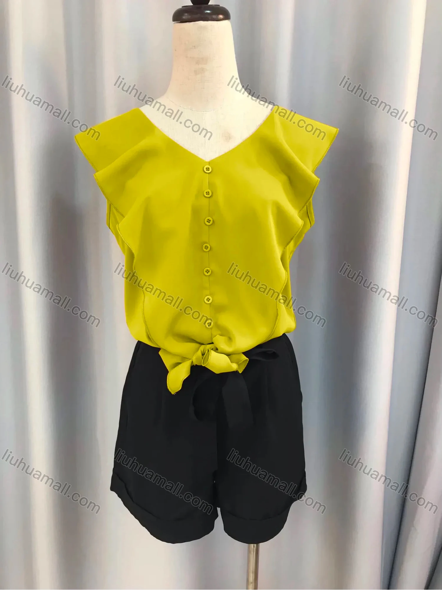 Wholesale Women's Plain Button Down Flounce Sleeve Tie Front Blouse & Tie Front Shorts Set 8020# - Liuhuamall