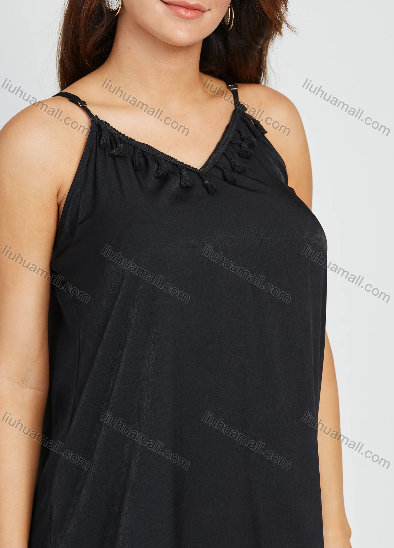 Wholesale Women's Casual Sleeveless Spaghetti Strap V Neck Tassel Plain Knee Length Dress - Liuhuamall