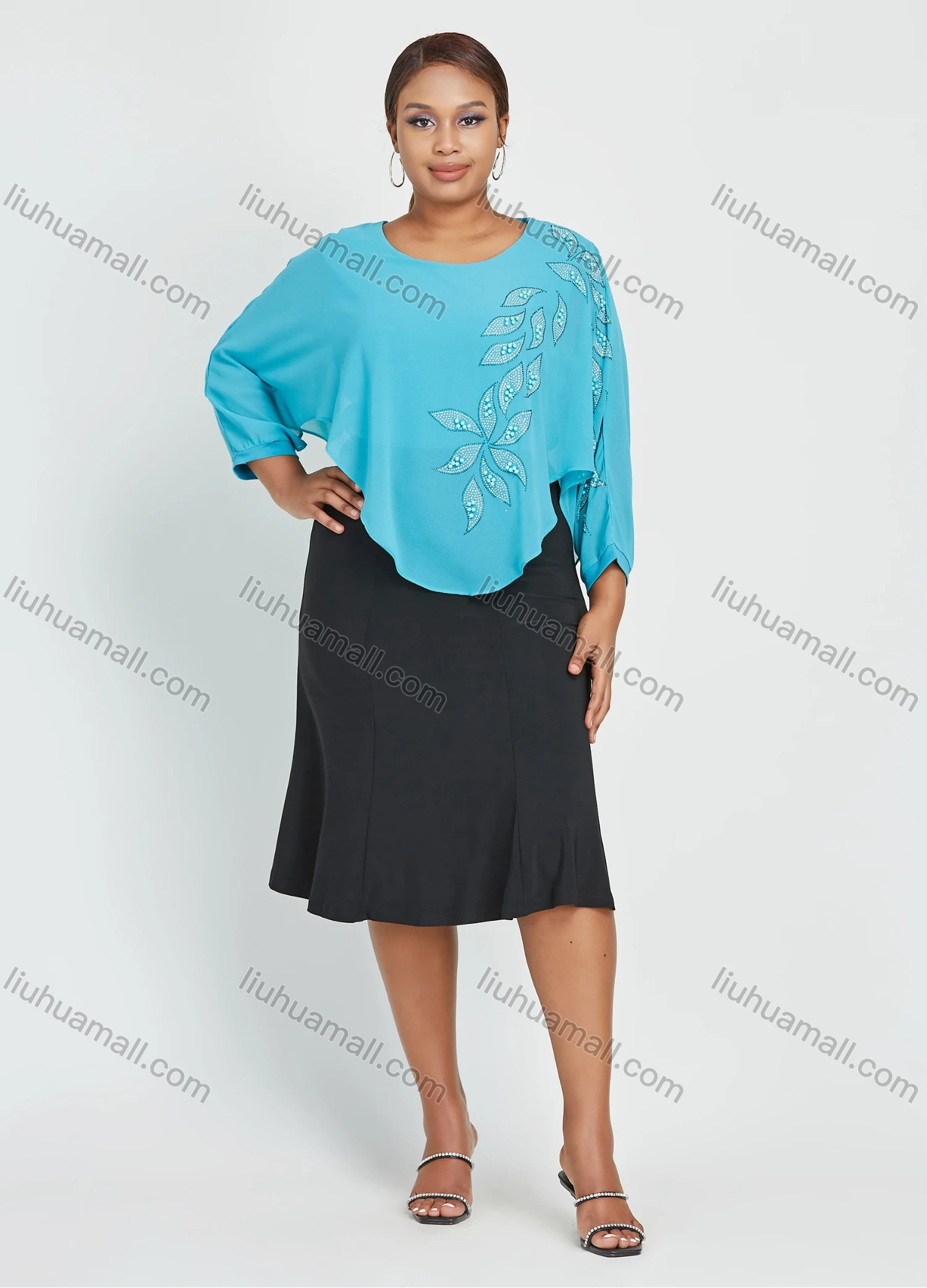 Wholesale Women's Plus Size Chiffon Round Neck 3/4 Sleeve Curved Hem Rhinestone Top With 2 Piece Set - Liuhuamall