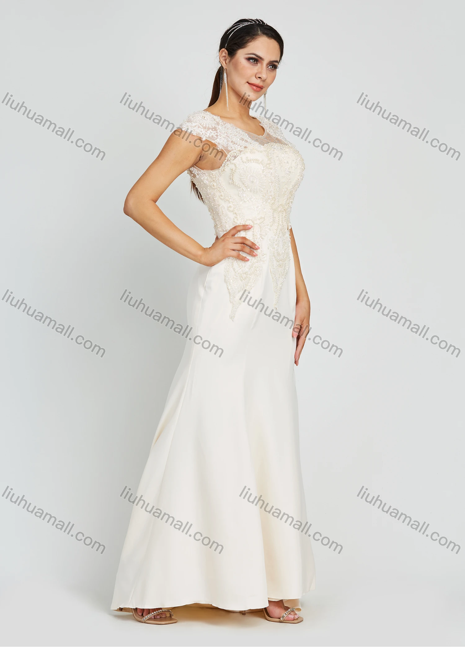 Wholesale Women's Glamorous Round Neck Lace Appliques Rhinestone Embroidery Floor Length Evening Dress - Liuhuamall