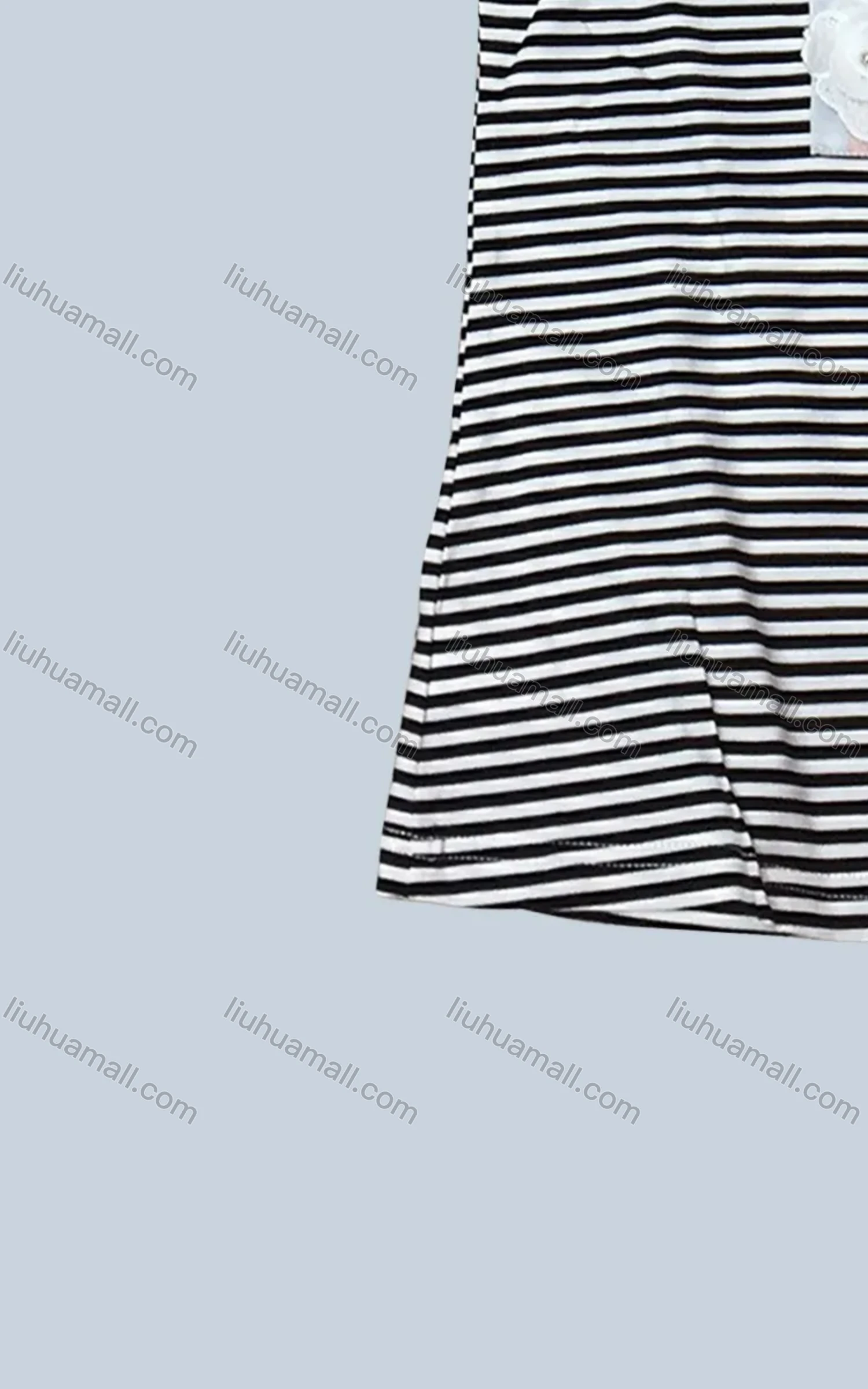 Wholesale Women's Striped Figure Graphic 3D Floral Notch Sleeve Tee - Liuhuamall