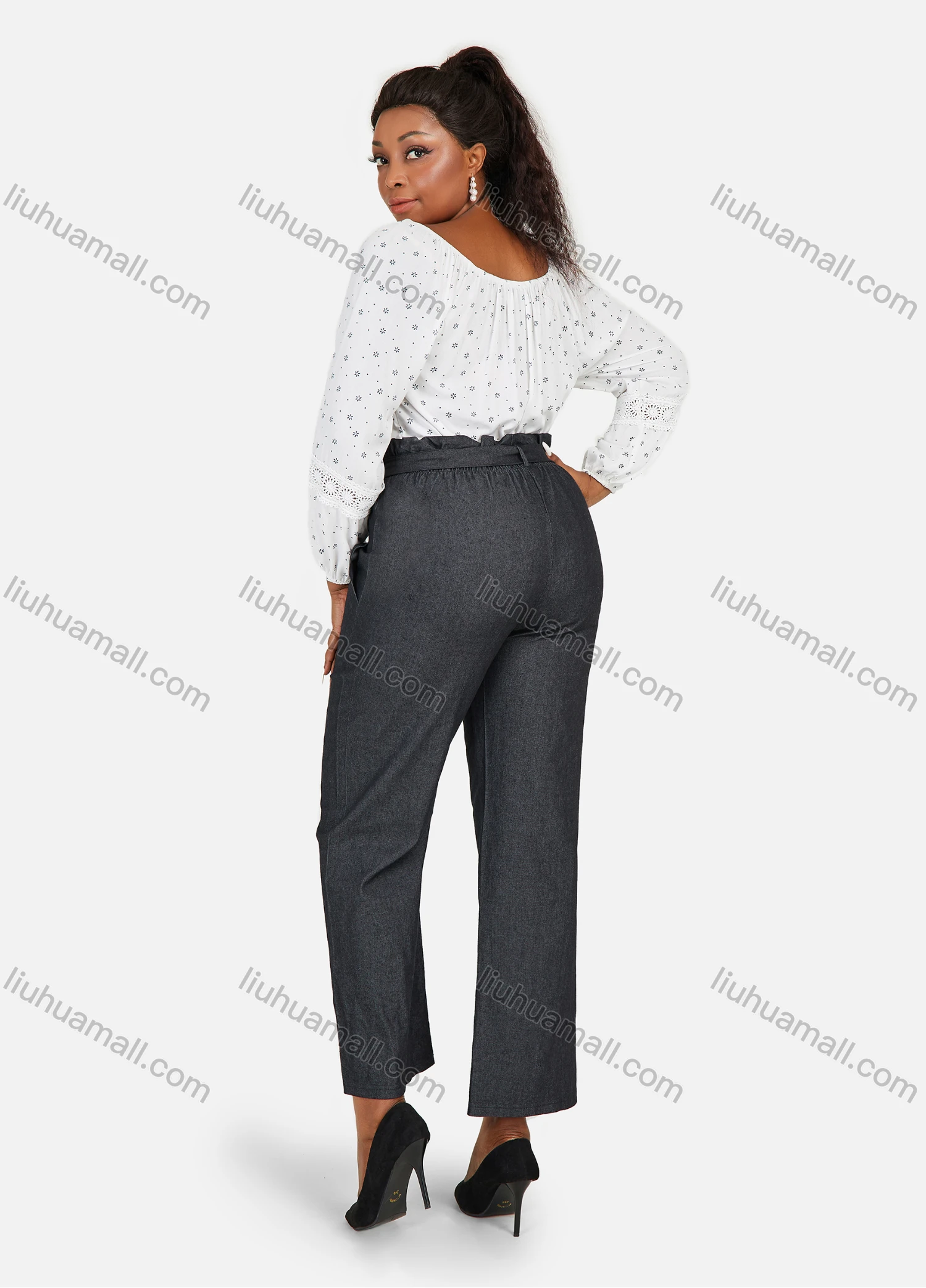 Wholesale Women's Bateau Neck Long Sleeve Allover Print Blouse - Liuhuamall