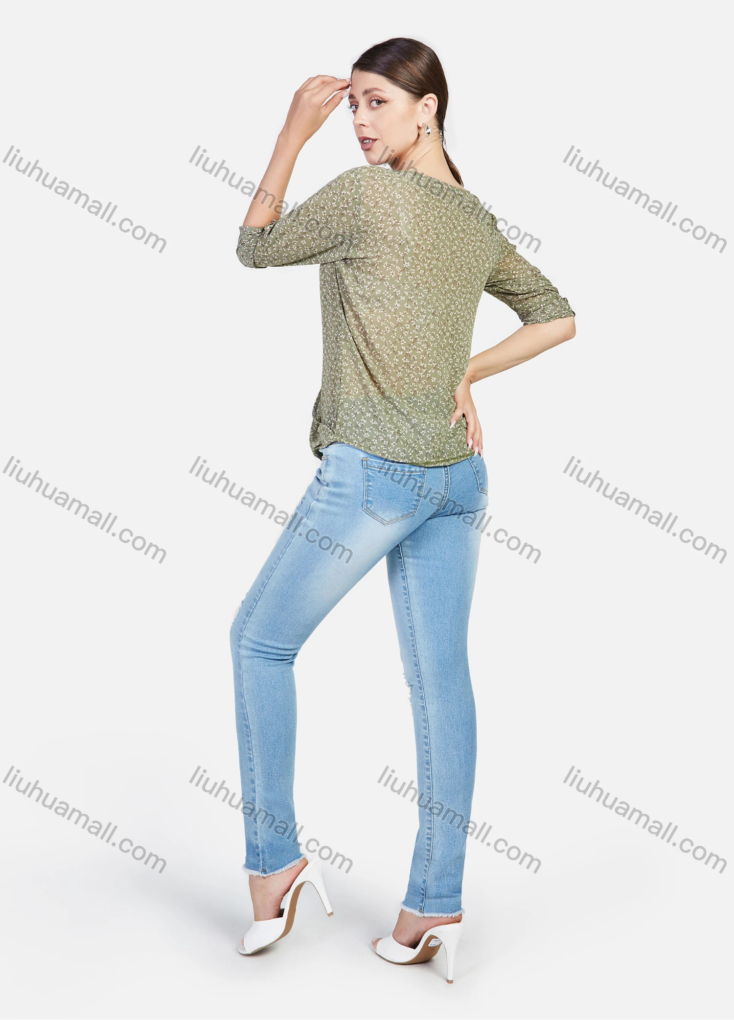 Wholesale Women's Ditsy Floral V Neck Cuffed Sleeve Keyhole Casual Blouse - Liuhuamall