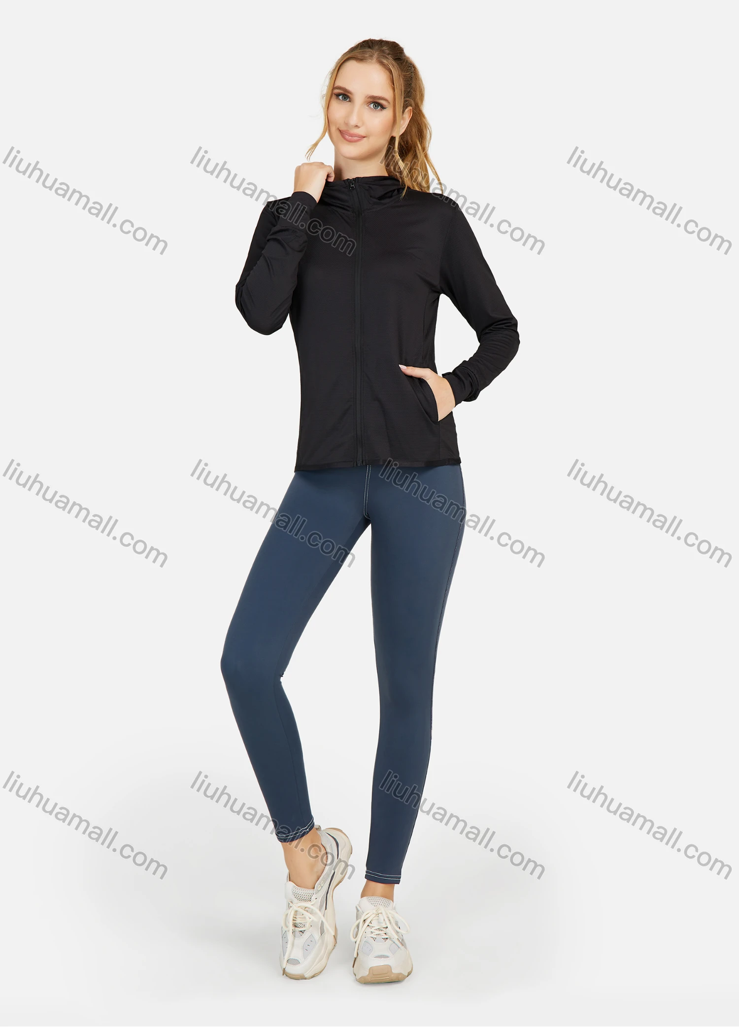 Wholesale Women's Hooded Plain Pockets Workout Sunscreen Lightweight Zip Up Jacket - Liuhuamall