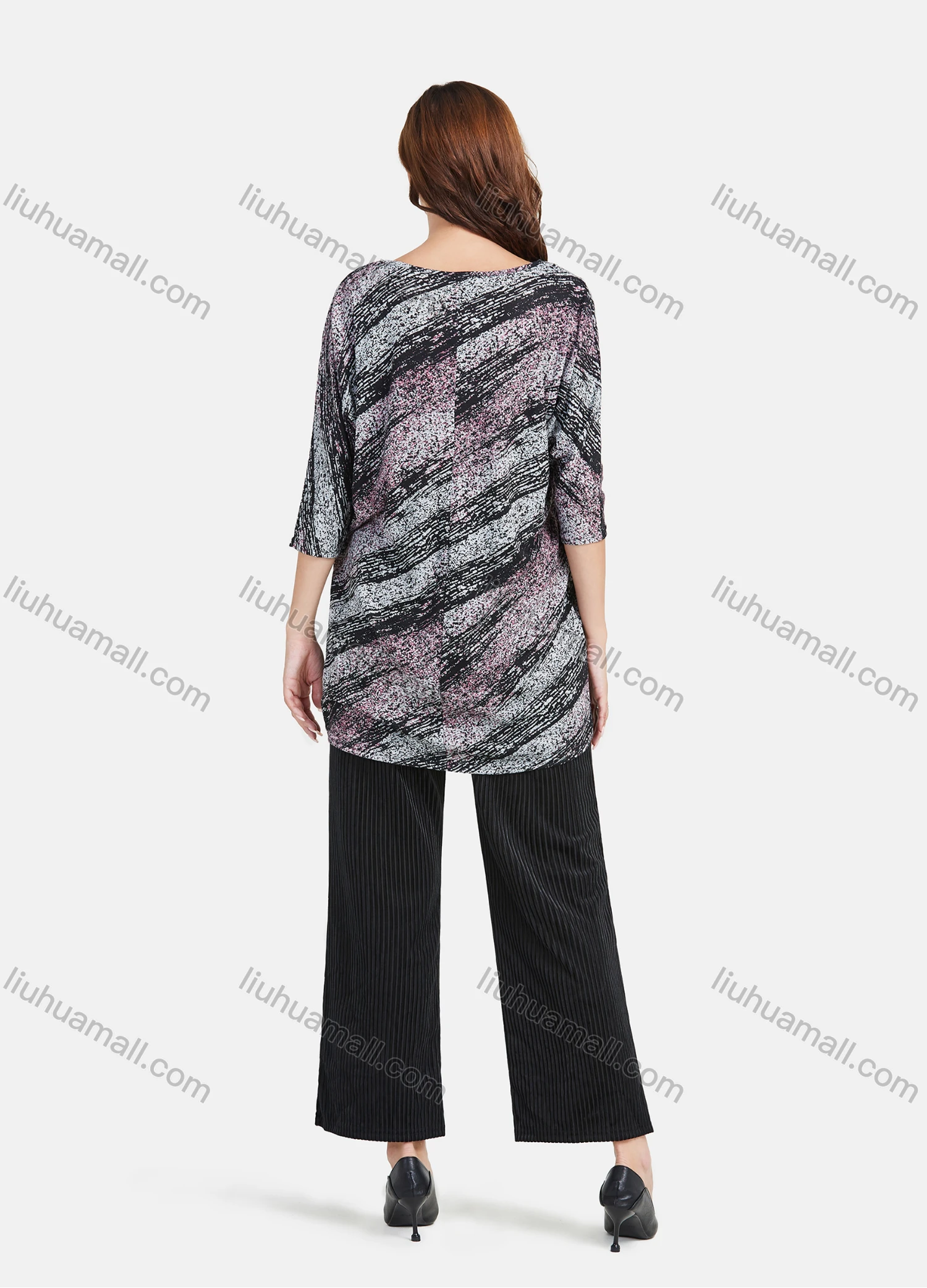 Wholesale Women's Casual Allover Abstract Print Round Neck 3/4 Sleeve Loose Fit High Low Hem Blouse - Liuhuamall