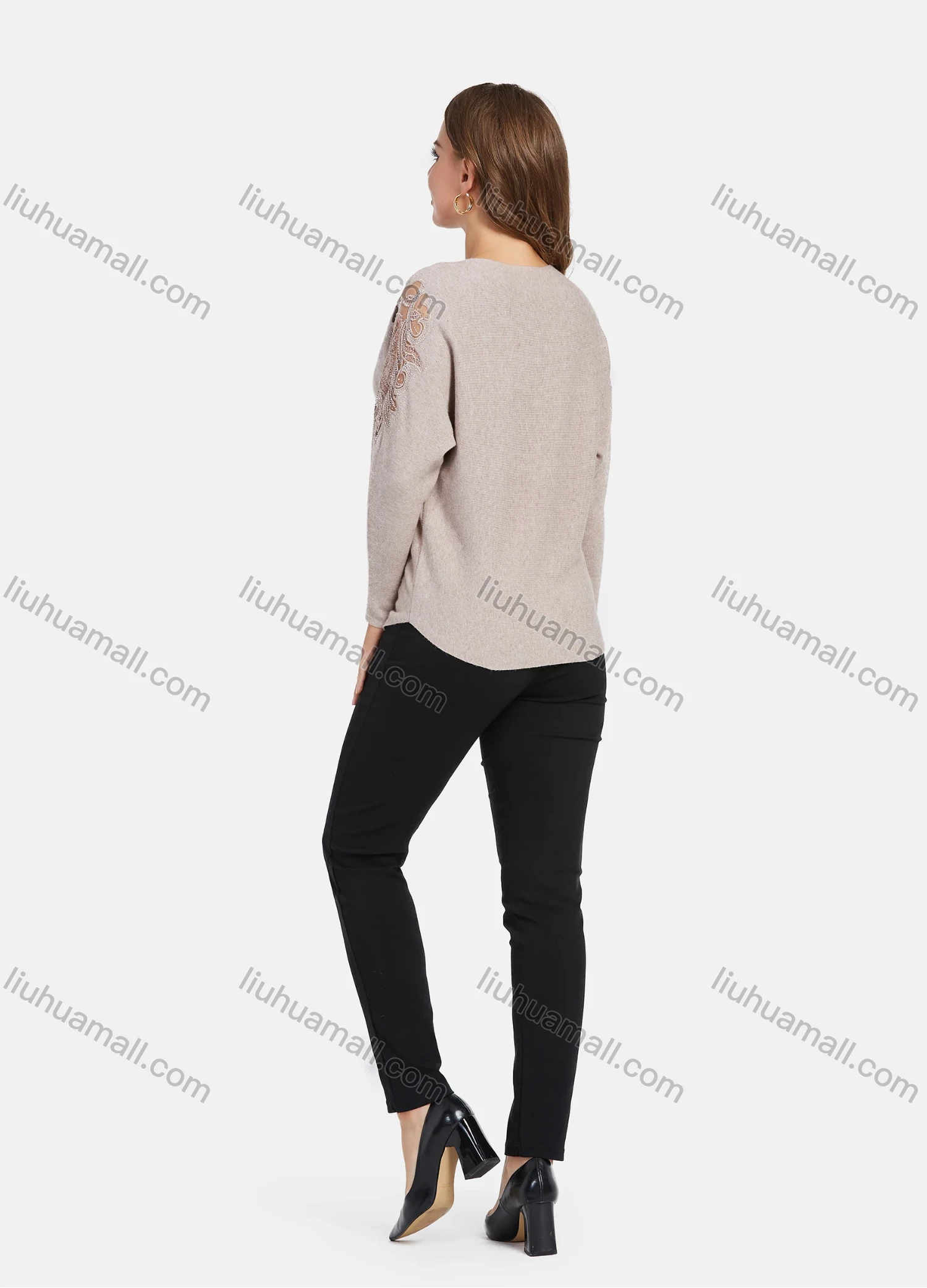 Wholesale Women's Elegant Long Sleeve Shoulder Lace Embroidery Rhinestone Knit Top - Liuhuamall