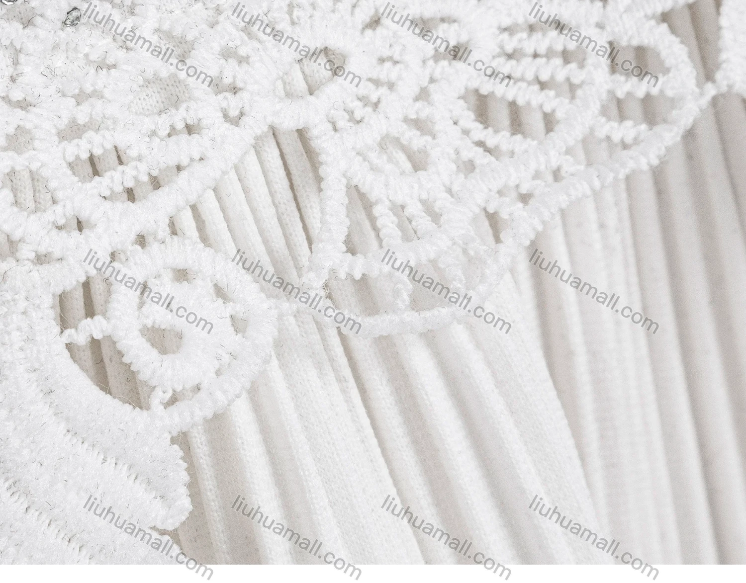 Wholesale Women's Casual Rhinestone Splicing Crochet Guipure Appliques Ruched Midi Skirts - Liuhuamall