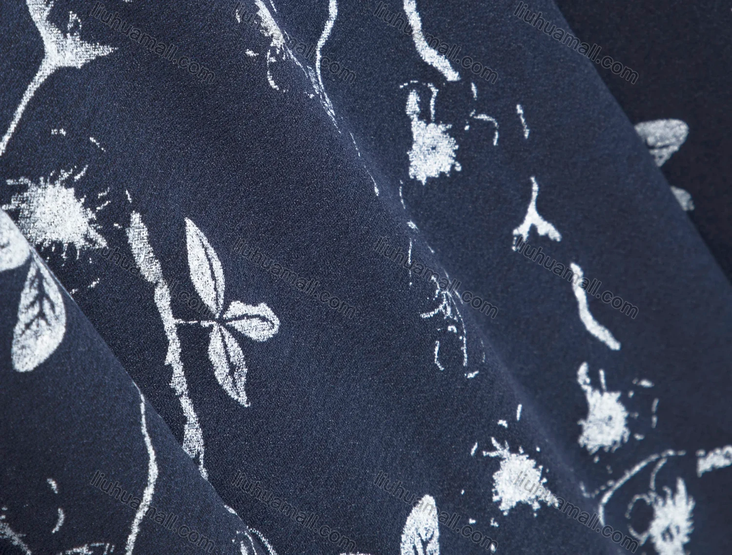 Wholesale Women's Elegant High Waist Pleated Floral Print Patch Pocket Midi Skirts - Liuhuamall