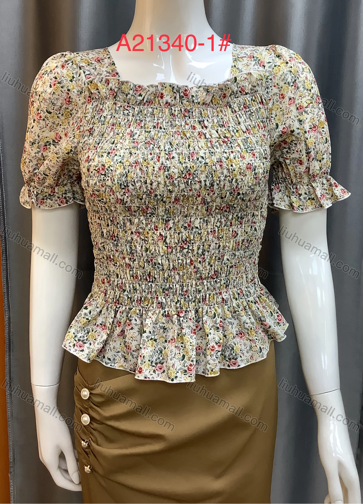 Wholesale Women's Shirred Square Neck Ruffle Trim Ditsy Floral Short Sleeve Blouse A21340-1# - Liuhuamall