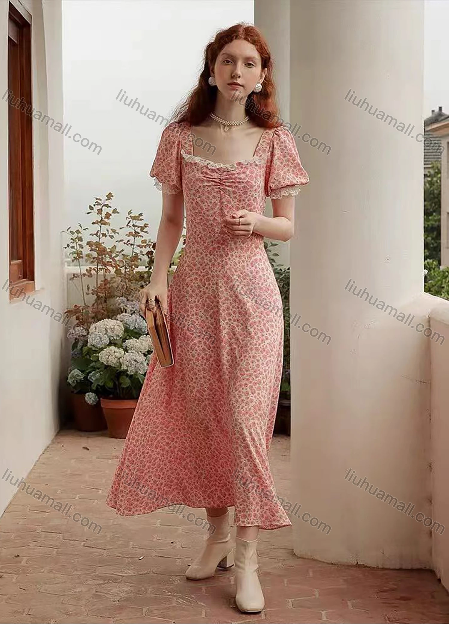 Wholesale Women's Vintage Sweetheart Neck Lace Trim Floral Print Maxi Dress AY009# - Liuhuamall