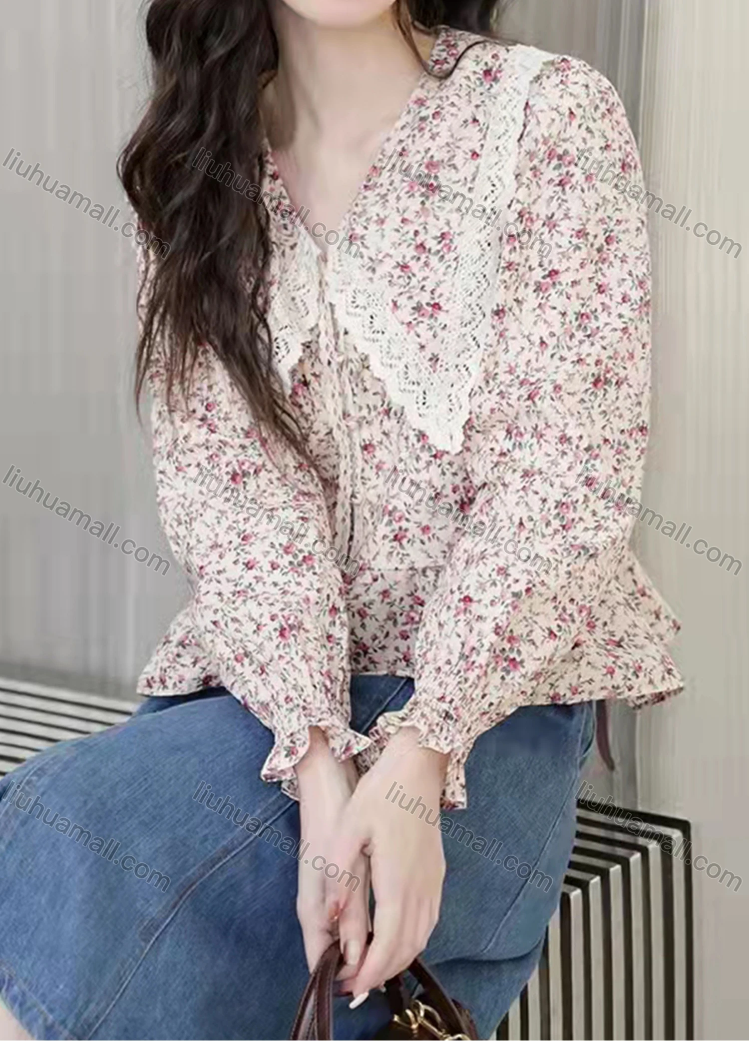 Wholesale Women's Vintage Peter Pan Collar Guipure Lace Trim Floral Print Blouse AY029# - Liuhuamall