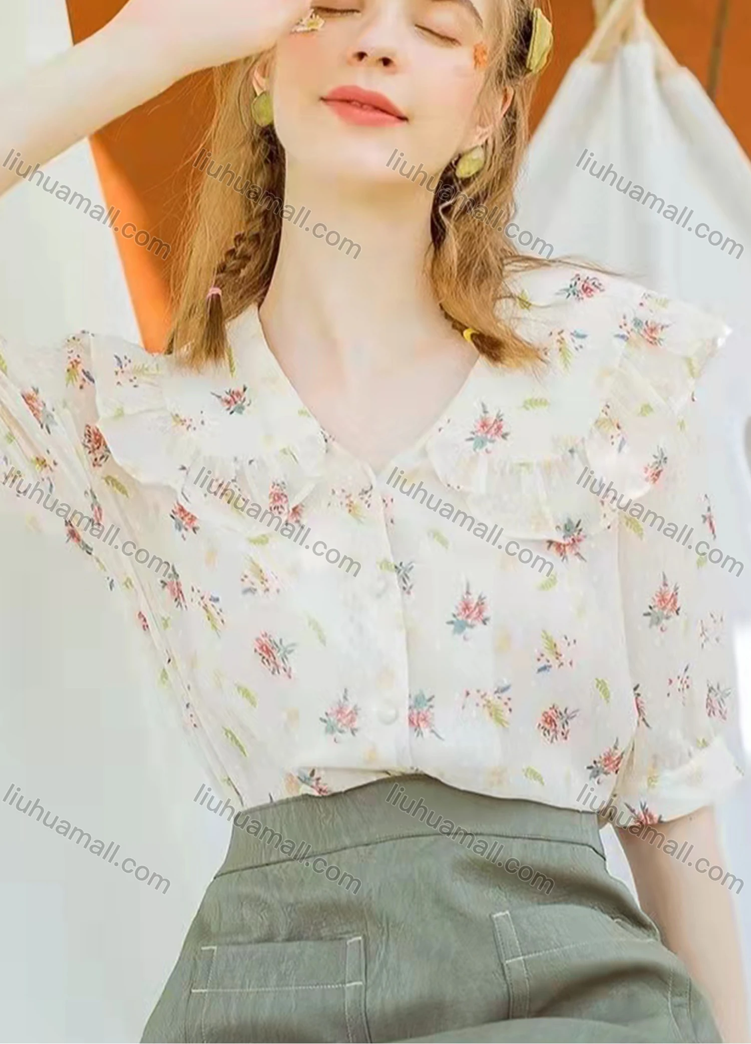 Wholesale Women's Vintage Peter Pan Collar Rolled Sleeve Floral Print Button Down Shirt AY030# - Liuhuamall