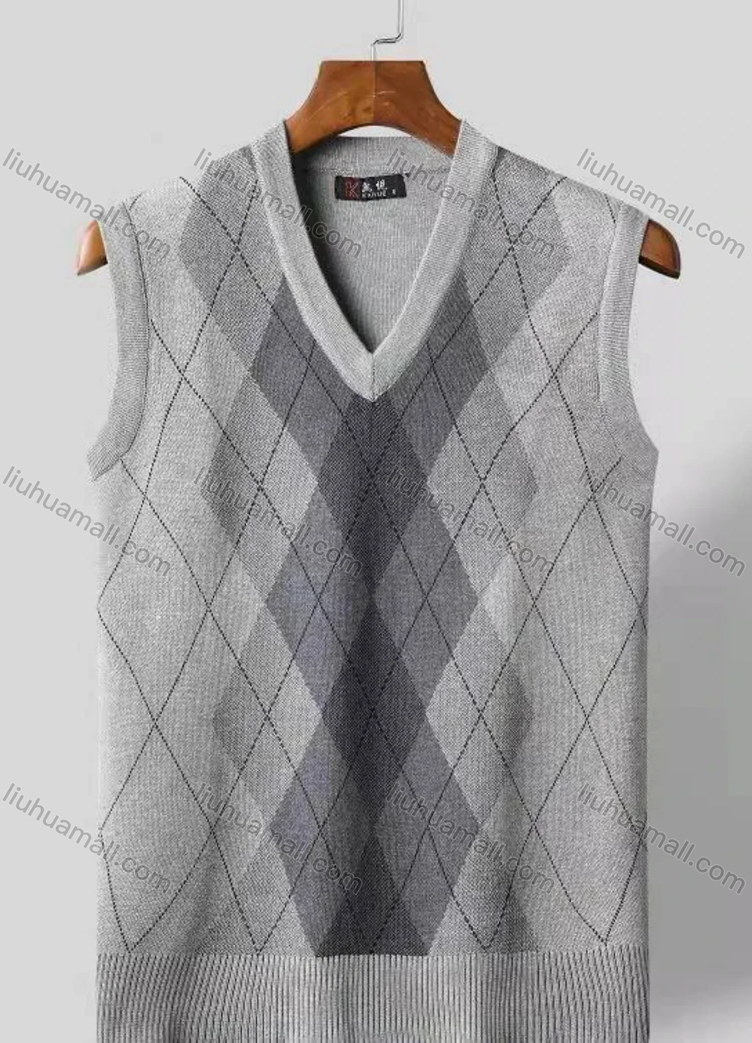 Wholesale Men's Casual V Neck Sleeveless Argyle Print Knit Sweater Vests - Liuhuamall