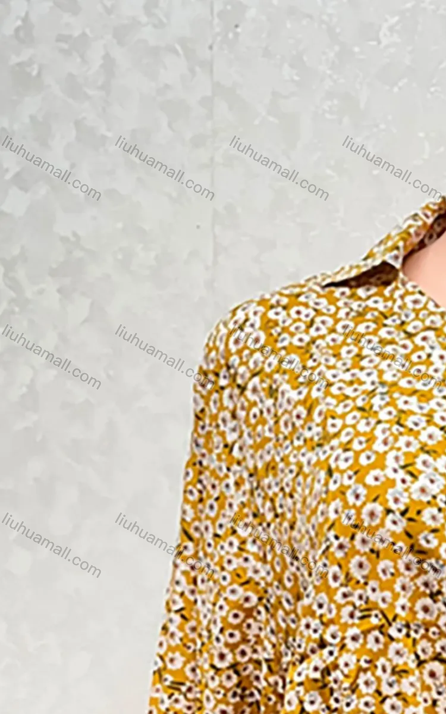 Wholesale Women's Turn-down Collar Long Sleeve Floral Buttons Front Knot Hem Blouse - Liuhuamall