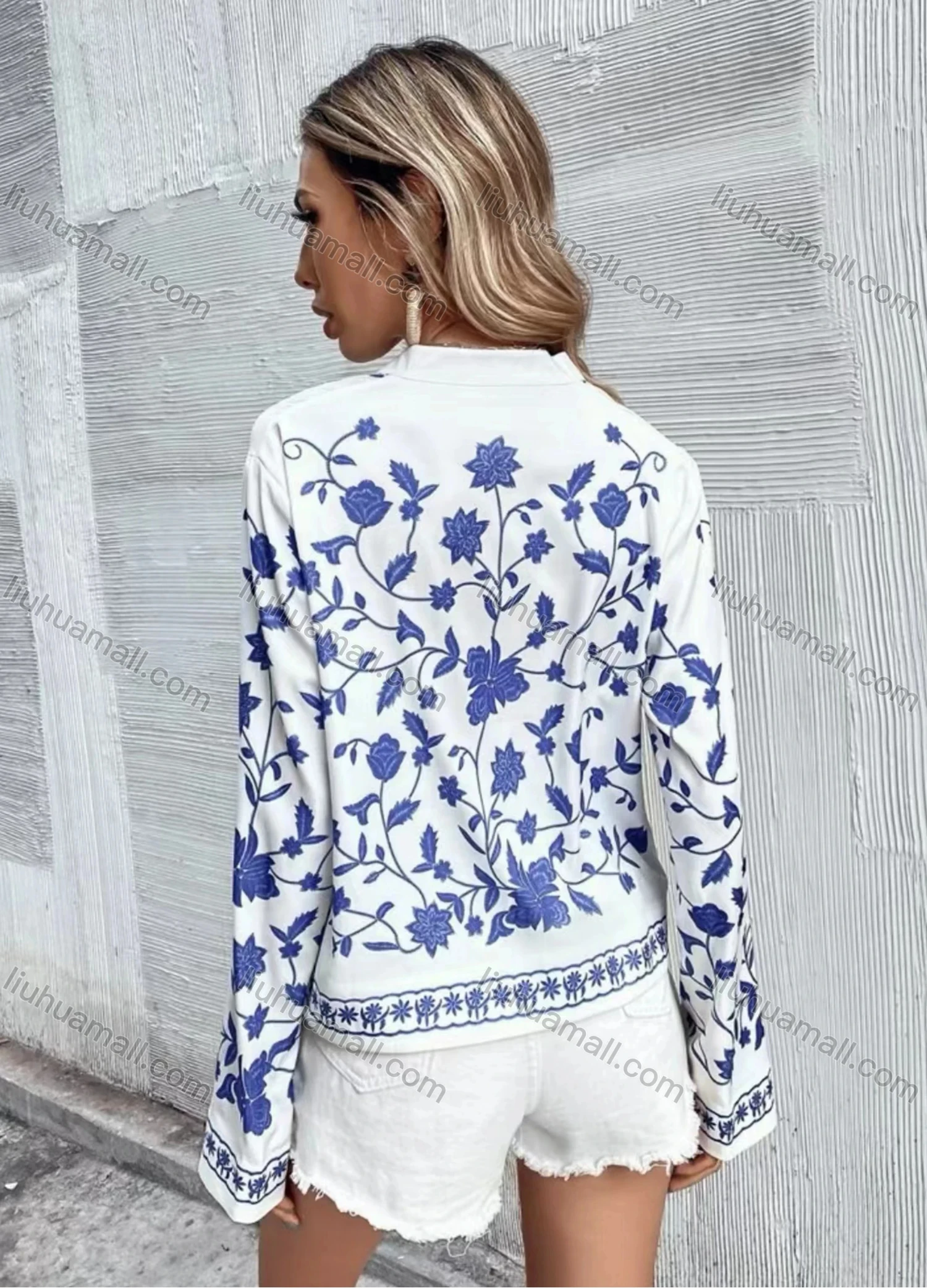 Wholesale Women's Notched Neck Long Sleeve Floral Buttons Casual Blouse - Liuhuamall