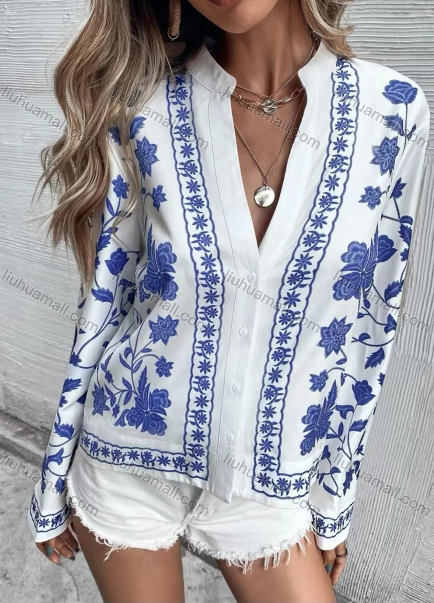 Wholesale Women's Notched Neck Long Sleeve Floral Buttons Casual Blouse - Liuhuamall