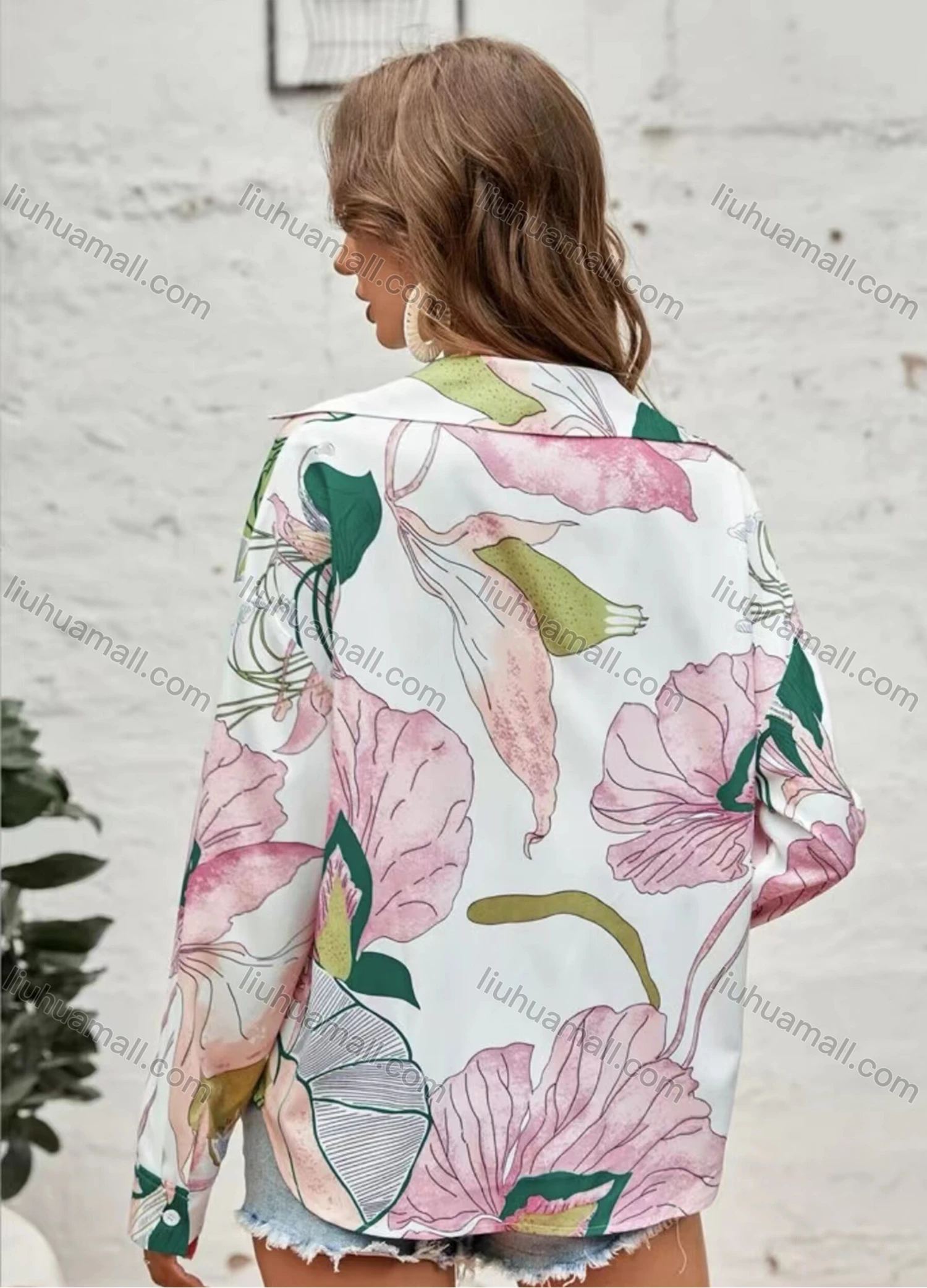 Wholesale Women's Turn-down Collar Long Sleeve Floral Buttons Blouse - Liuhuamall