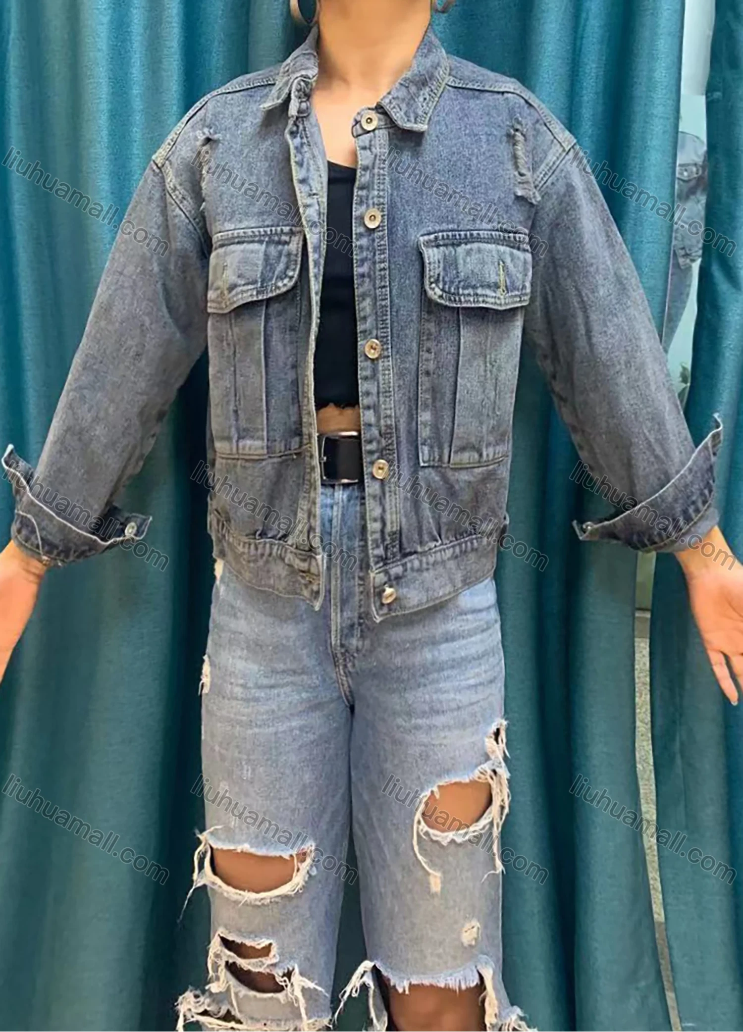 Wholesale Women's Collared Long Sleeve Buttons Flap Pockets Denim Jacket - Liuhuamall