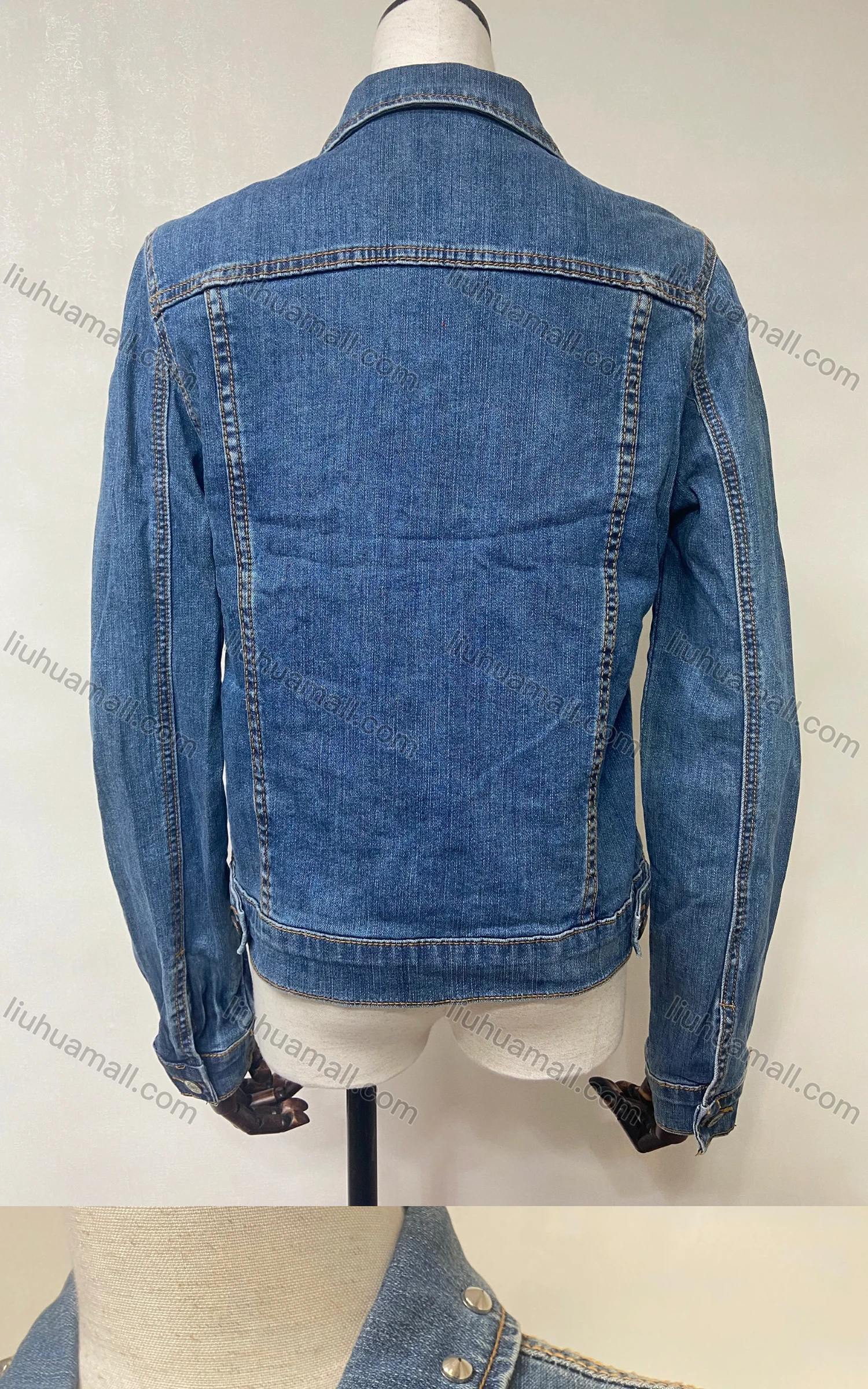 Wholesale Women's Fashion Button Down Plain Rivets Flap Pockets Collared Denim Jacket - Liuhuamall