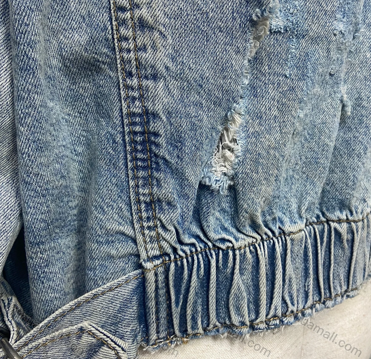 Wholesale Women's Fashion Button Down Ripped Distressed Frayed Raw Hem Crop Denim Jacket - Liuhuamall