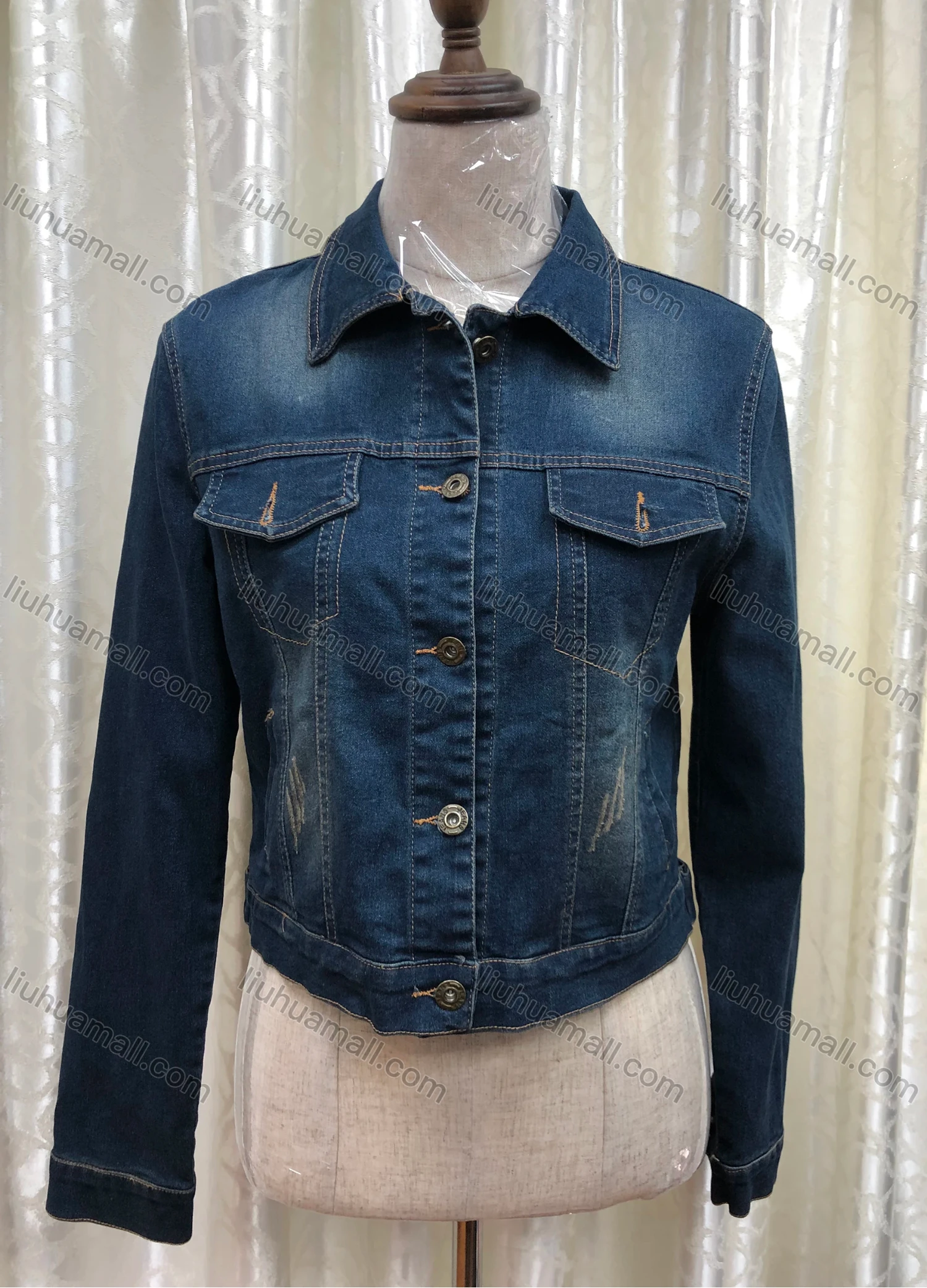 Wholesale Women's Collared Distressed Long Sleeve Button Down Flap Pockets Casual Denim Jacket - Liuhuamall