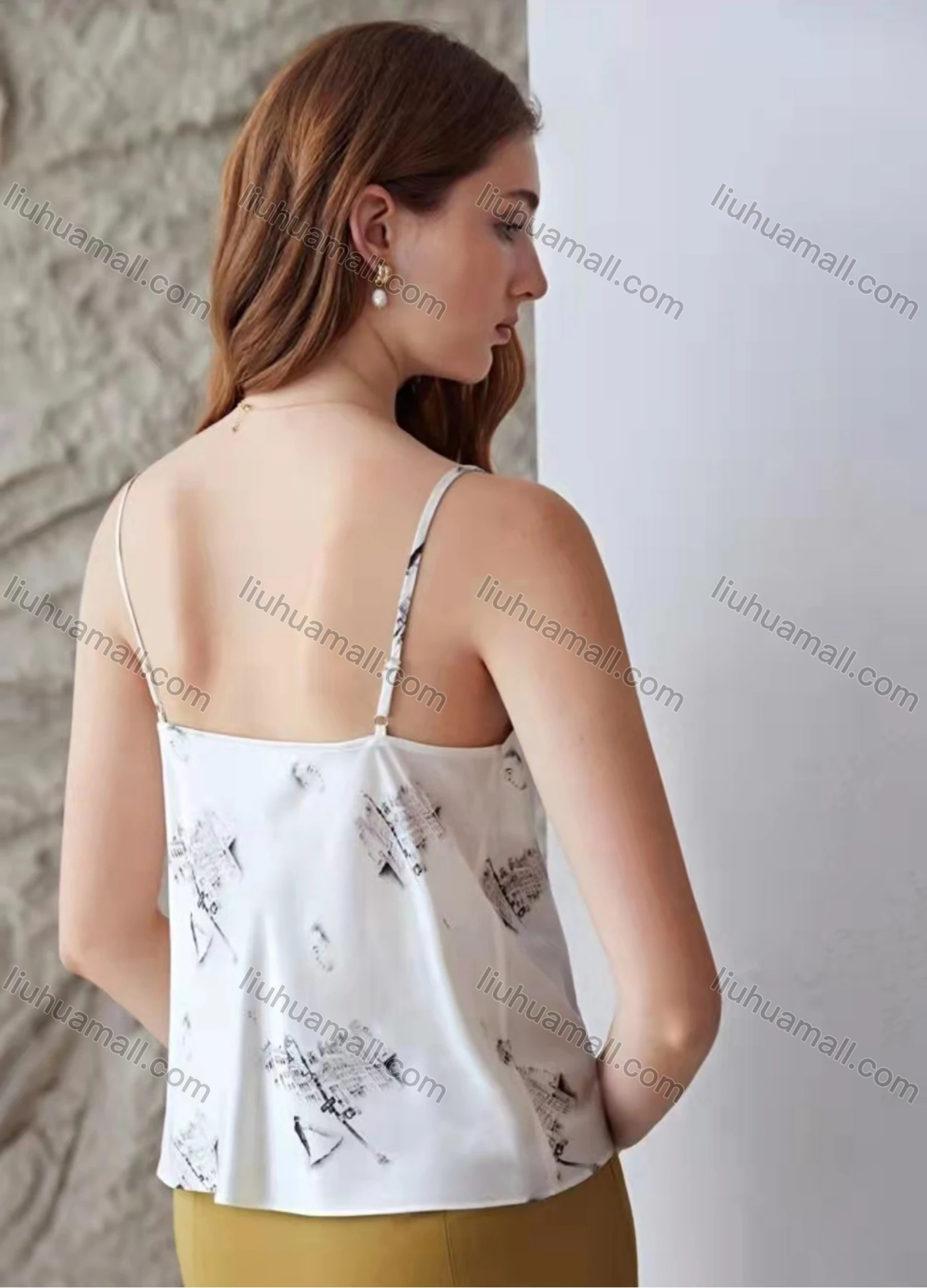 Wholesale Women's Casual Cowl Neck Spaghetti Strap Sketch Print Cami Top AY218# - Liuhuamall