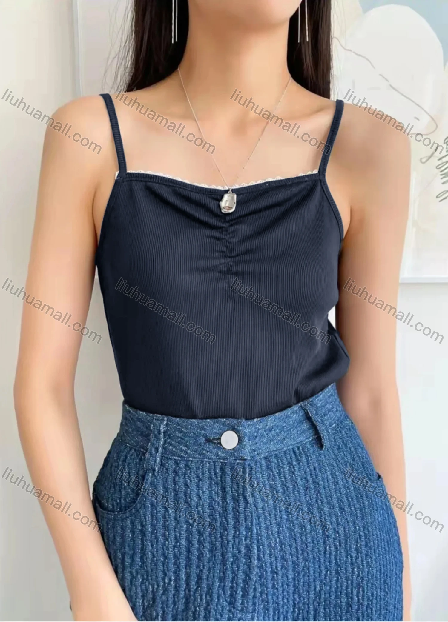 Wholesale Women's Spaghetti Strap Lace Trim Plain Cami Top AY224# - Liuhuamall