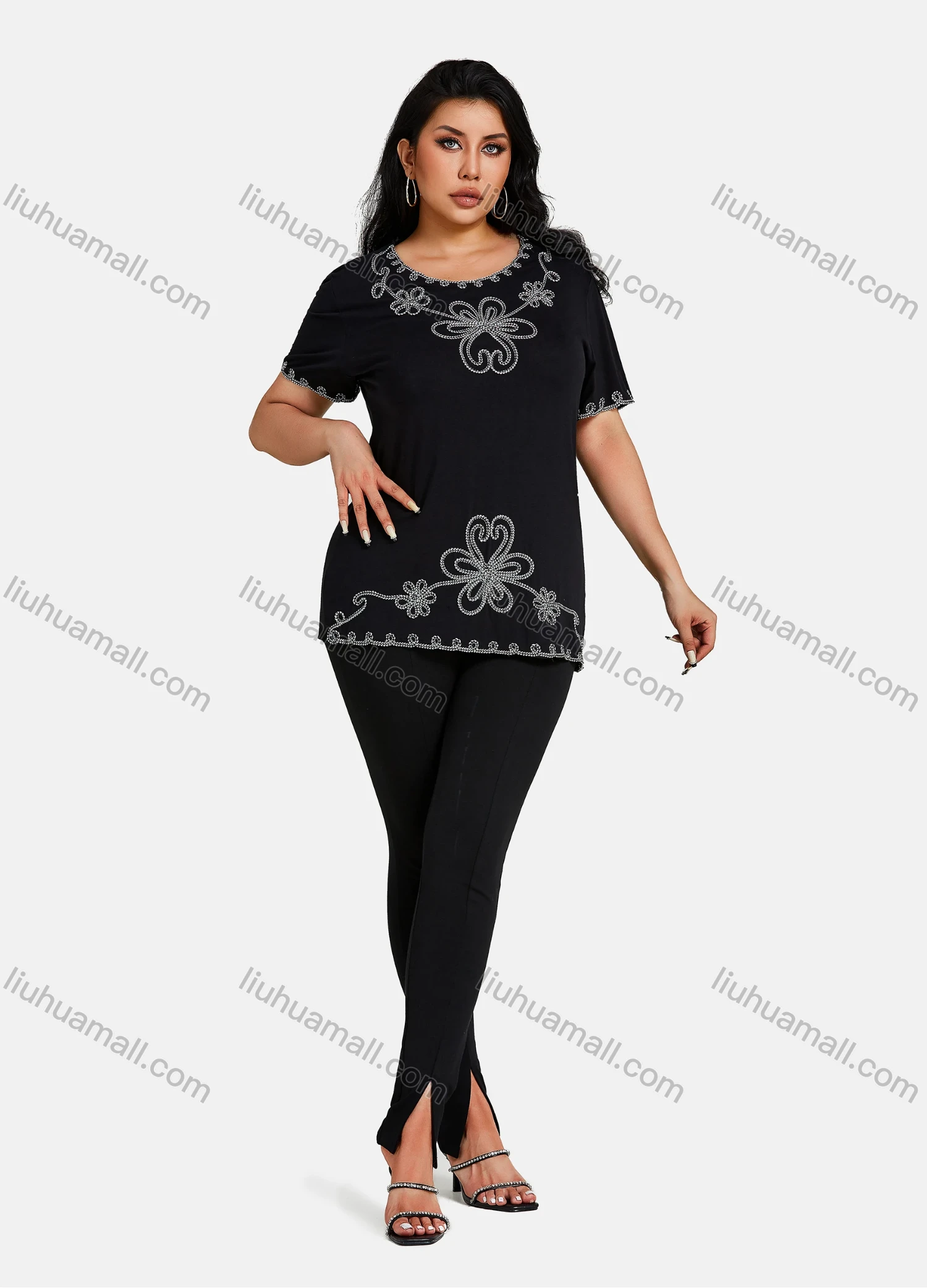 Wholesale Women's Elegant Round Neck Floral Embroidery Short Sleeve T-Shirt - Liuhuamall